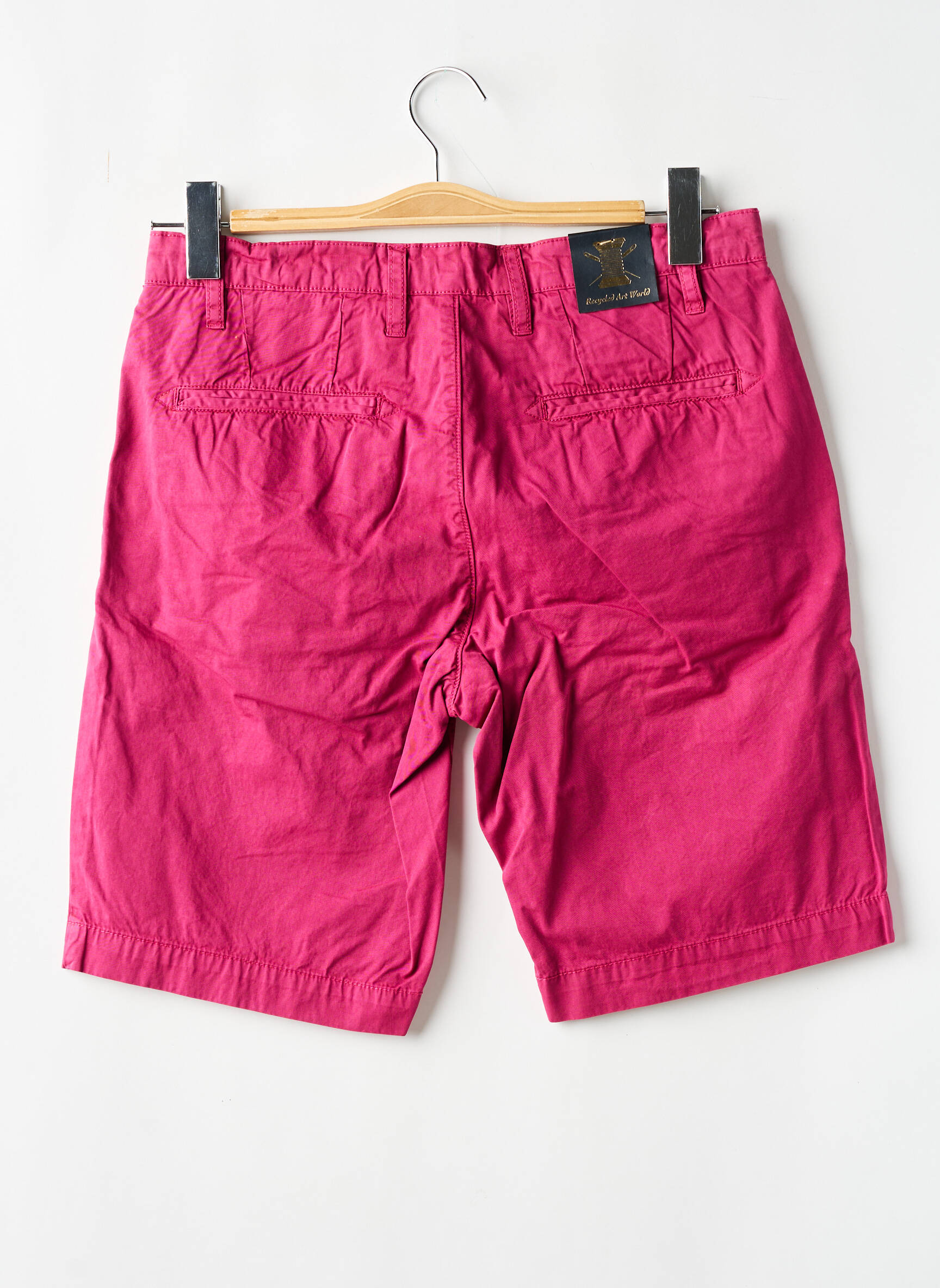 Bermudas popelinos audinys, kuris pasižymi lygiu ir tankiu paviršiumi. normala dydis rožinė RECYCLED ART WORLD vyras