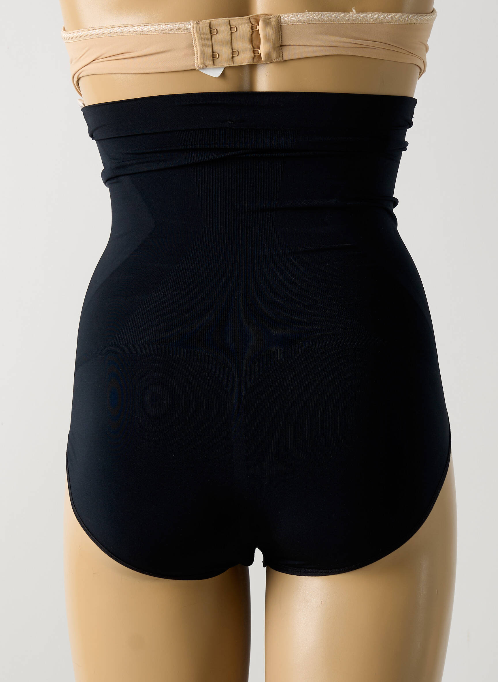 Koreguojanti kelnaitė satino efektas juodas SPANX BY SARA BLAKELY moteris