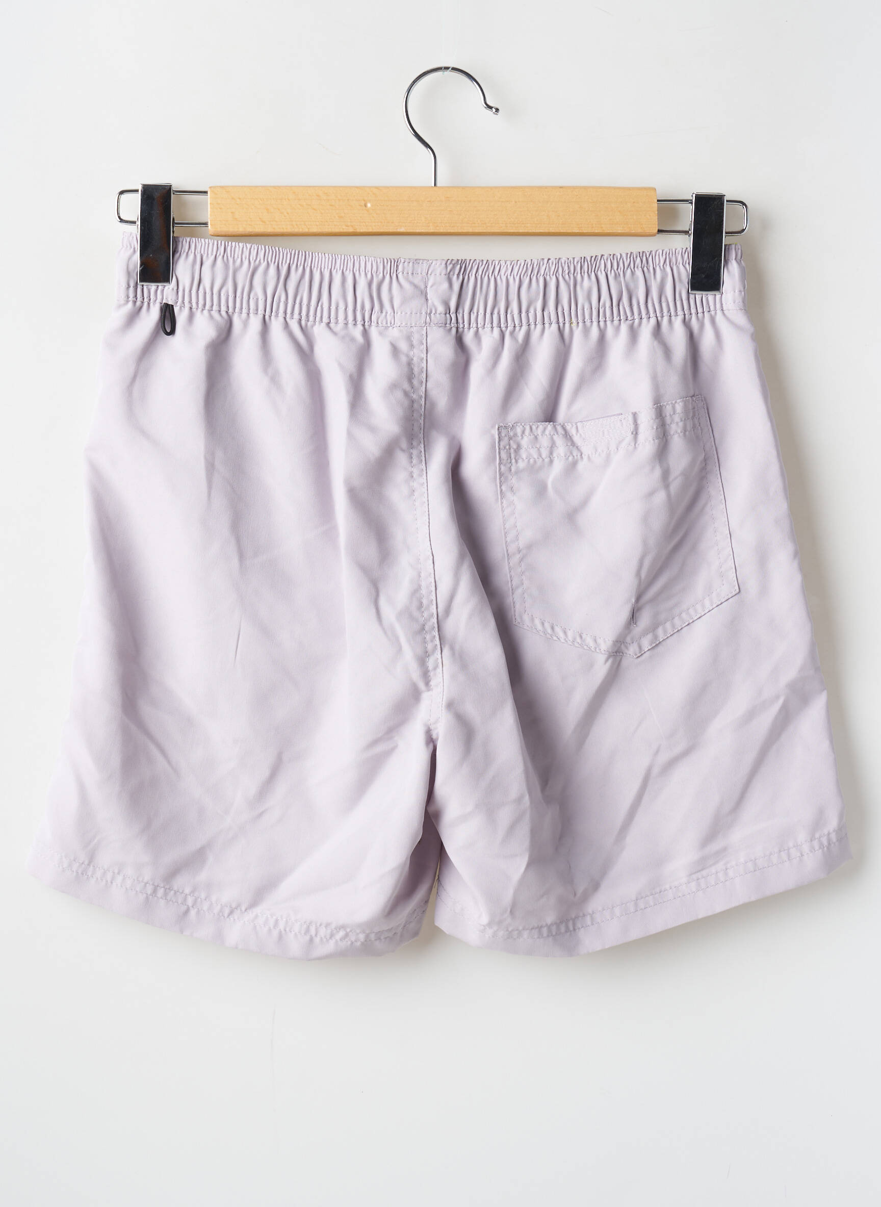 Maudymosi šortas popelinos audinys, kuris pasižymi lygiu ir tankiu paviršiumi. pilka JACK & JONES vyras