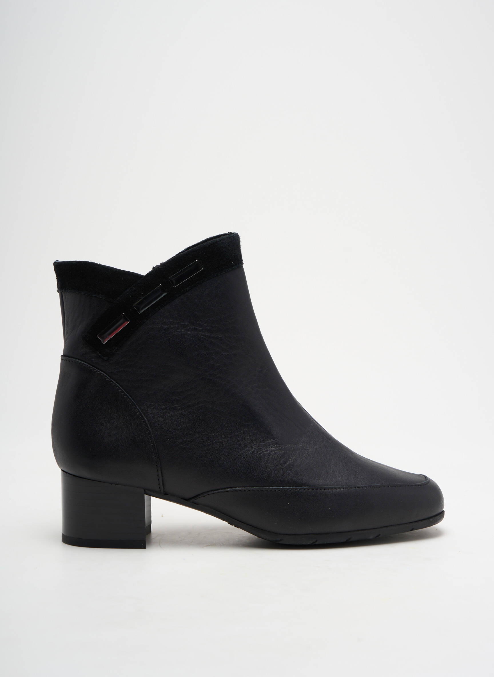 Batai/botai lygus medžiaga kulnas nuo 4 iki 6 cm juodas ARTIKA SOFT moteris