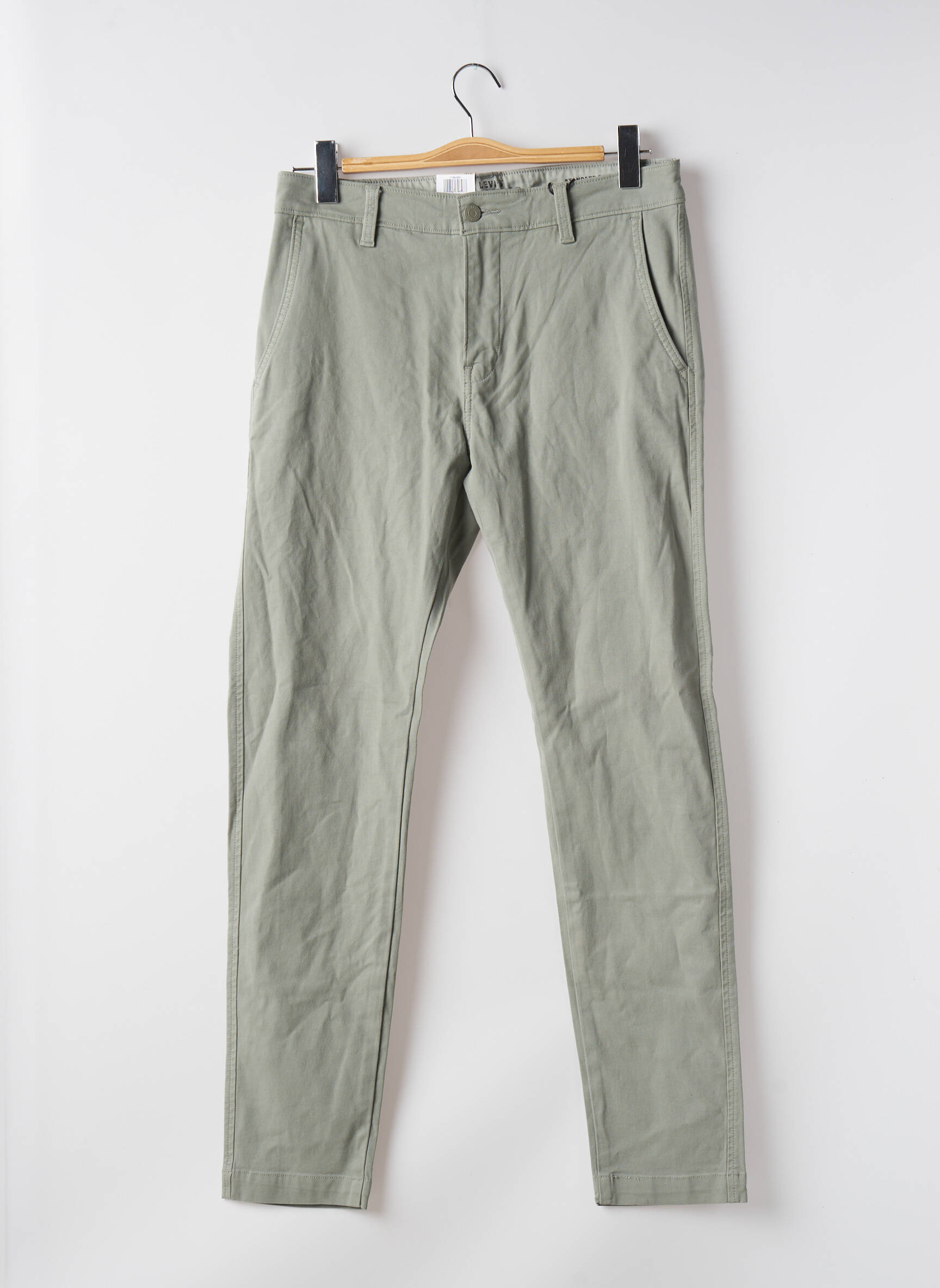 Chino kelnė popelinos audinys, kuris pasižymi lygiu ir tankiu paviršiumi. normala dydis žalias LEVI'S vyras