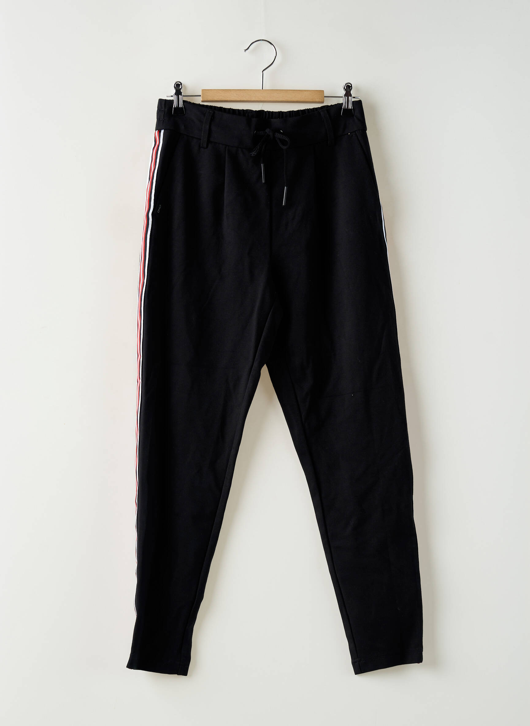 Joggins lieknas normala dydis juodas ONLY moteris