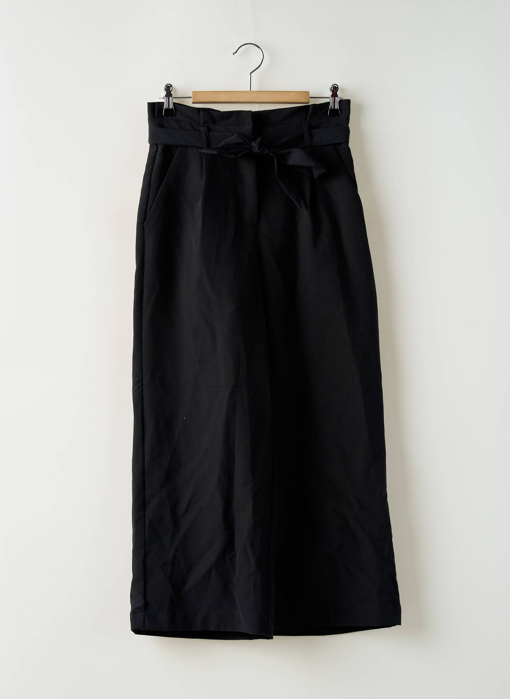 7/8 kelnės aukšta talija aukšta talija juodas VERO MODA moteris