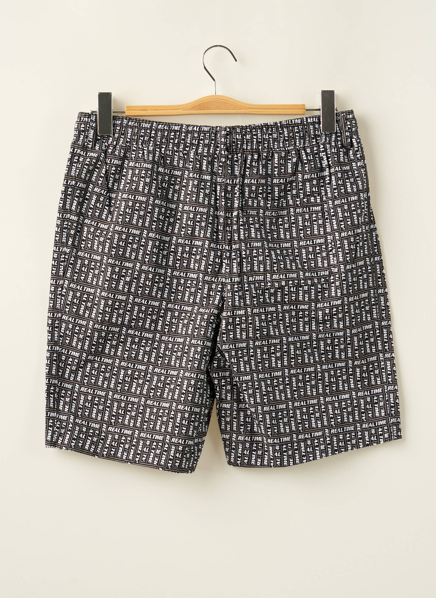 Bermudas juodas DYJCODE BY DENNIS PRAET  vyras