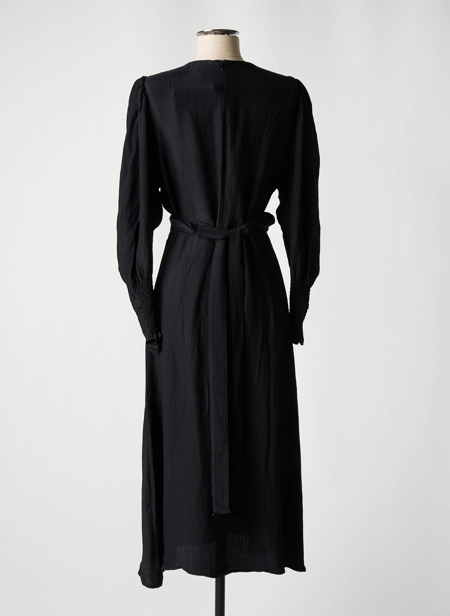 Pusilgių suknelė juodas ASTRID BLACK LABEL moteris