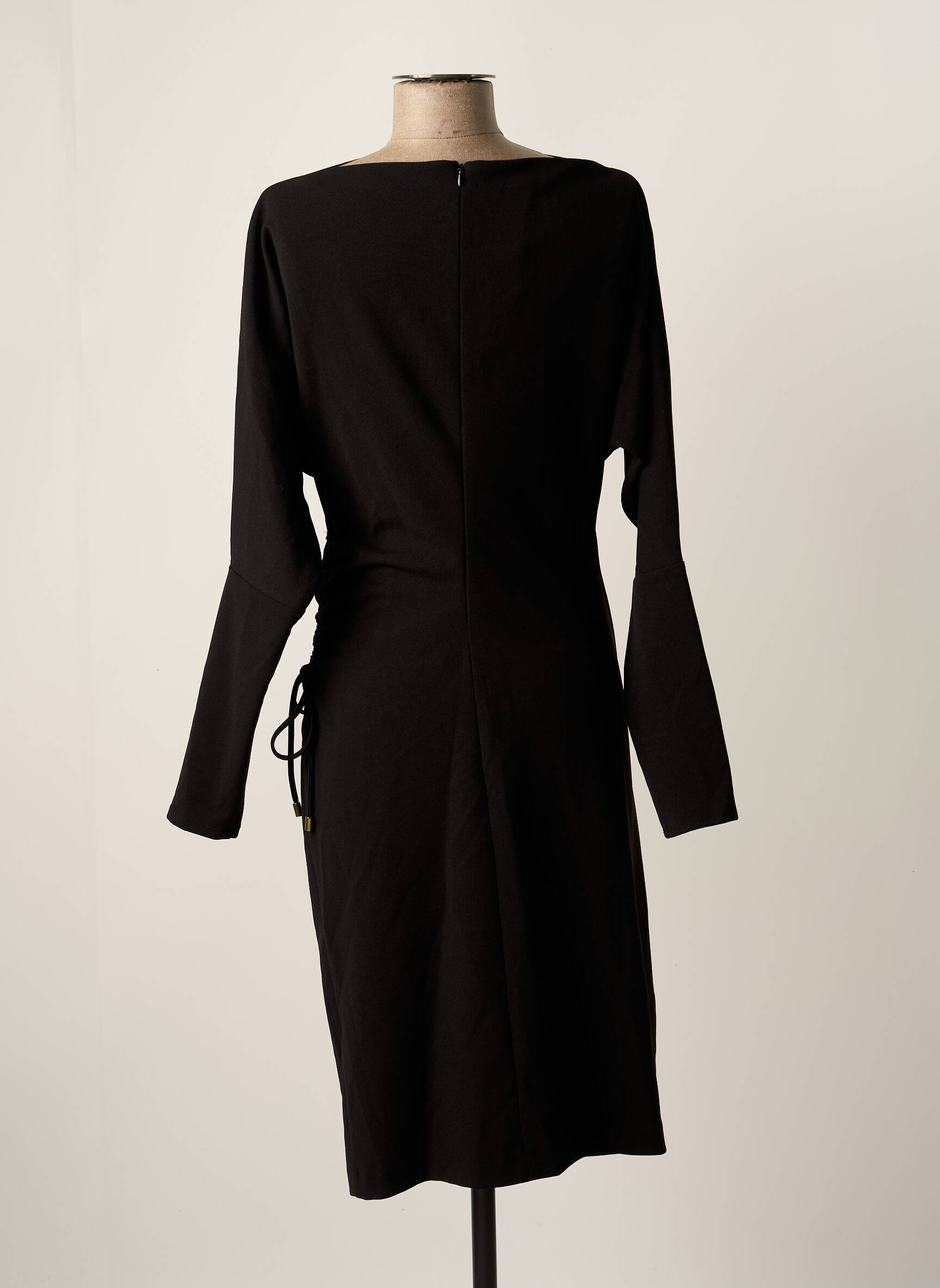 Pusilgių suknelė juodas ASTRID BLACK LABEL moteris