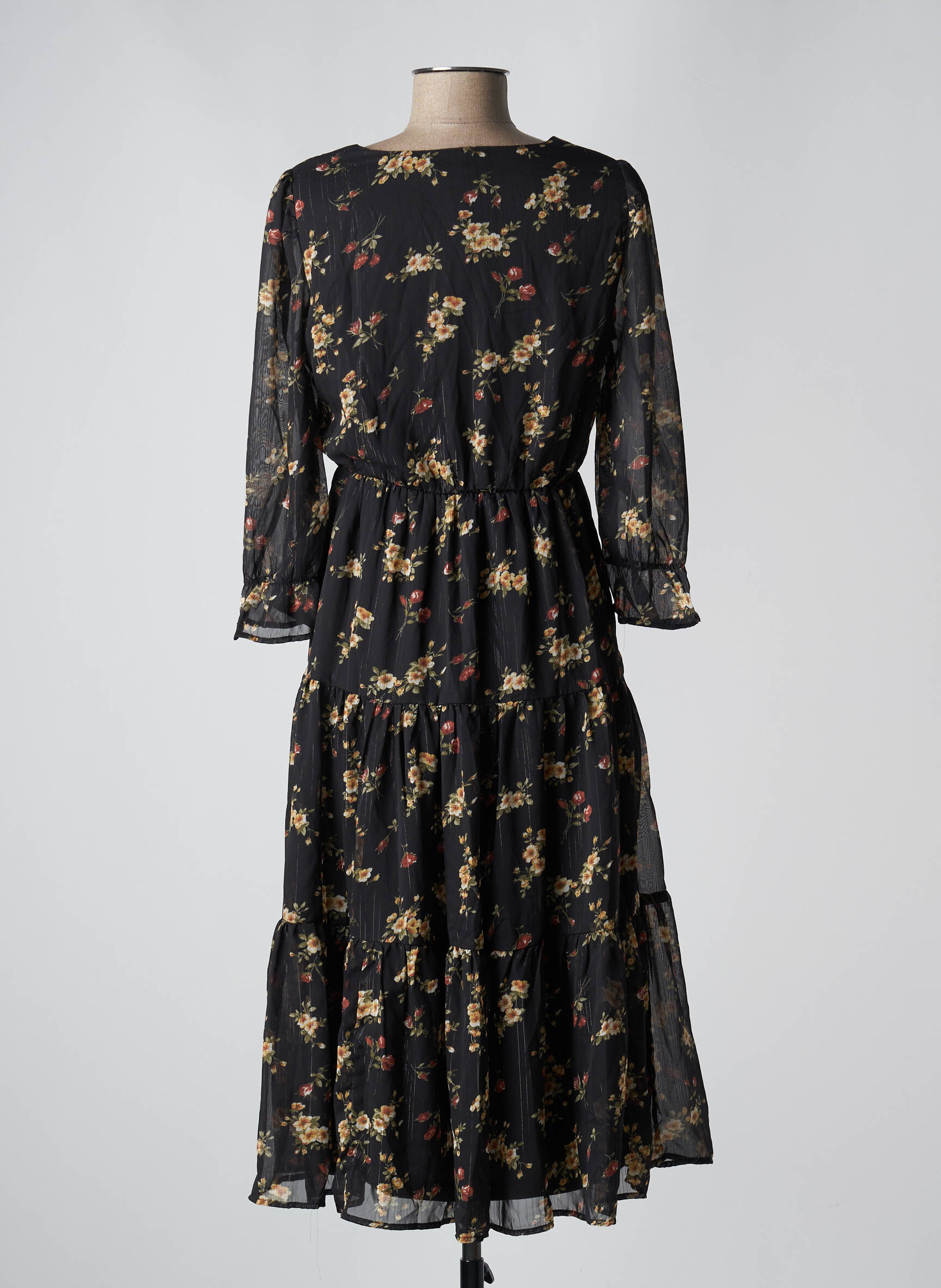 Pusilgių suknelė juodas VERO MODA moteris
