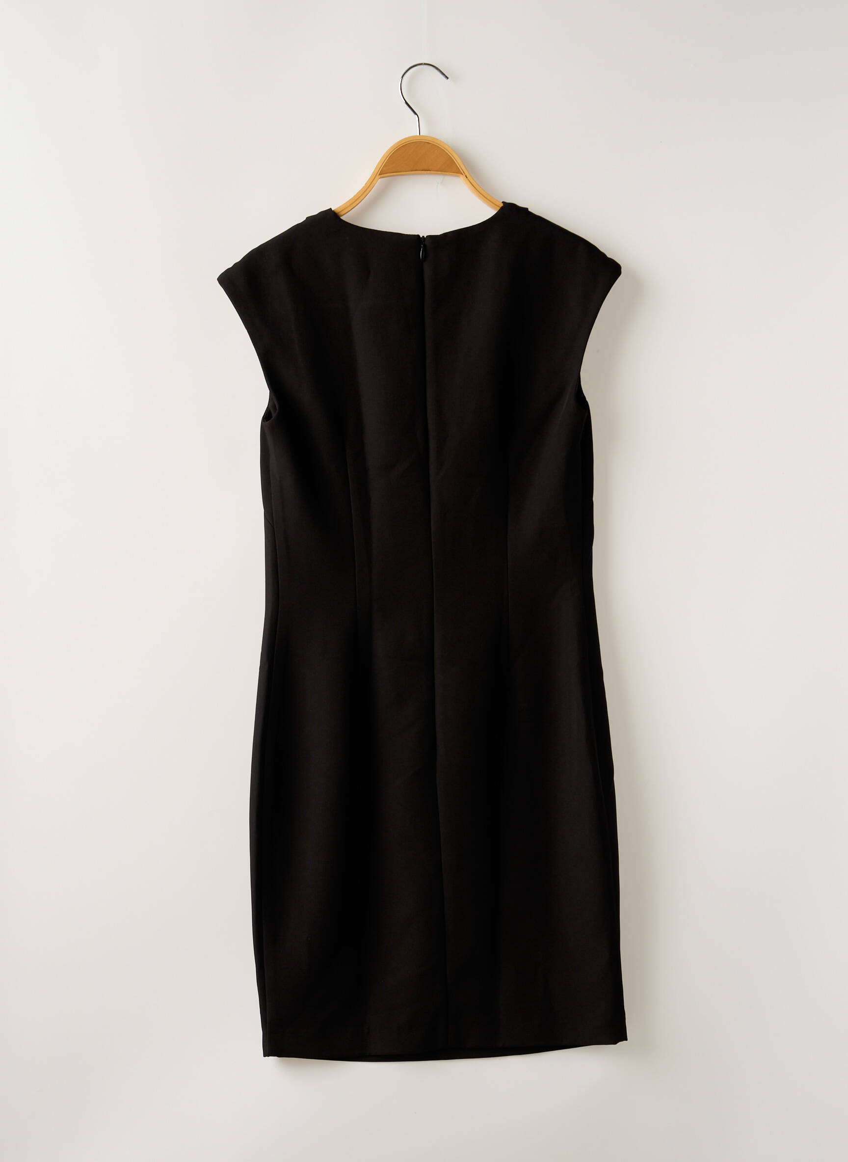 Pusilgių suknelė juodas ASTRID BLACK LABEL moteris