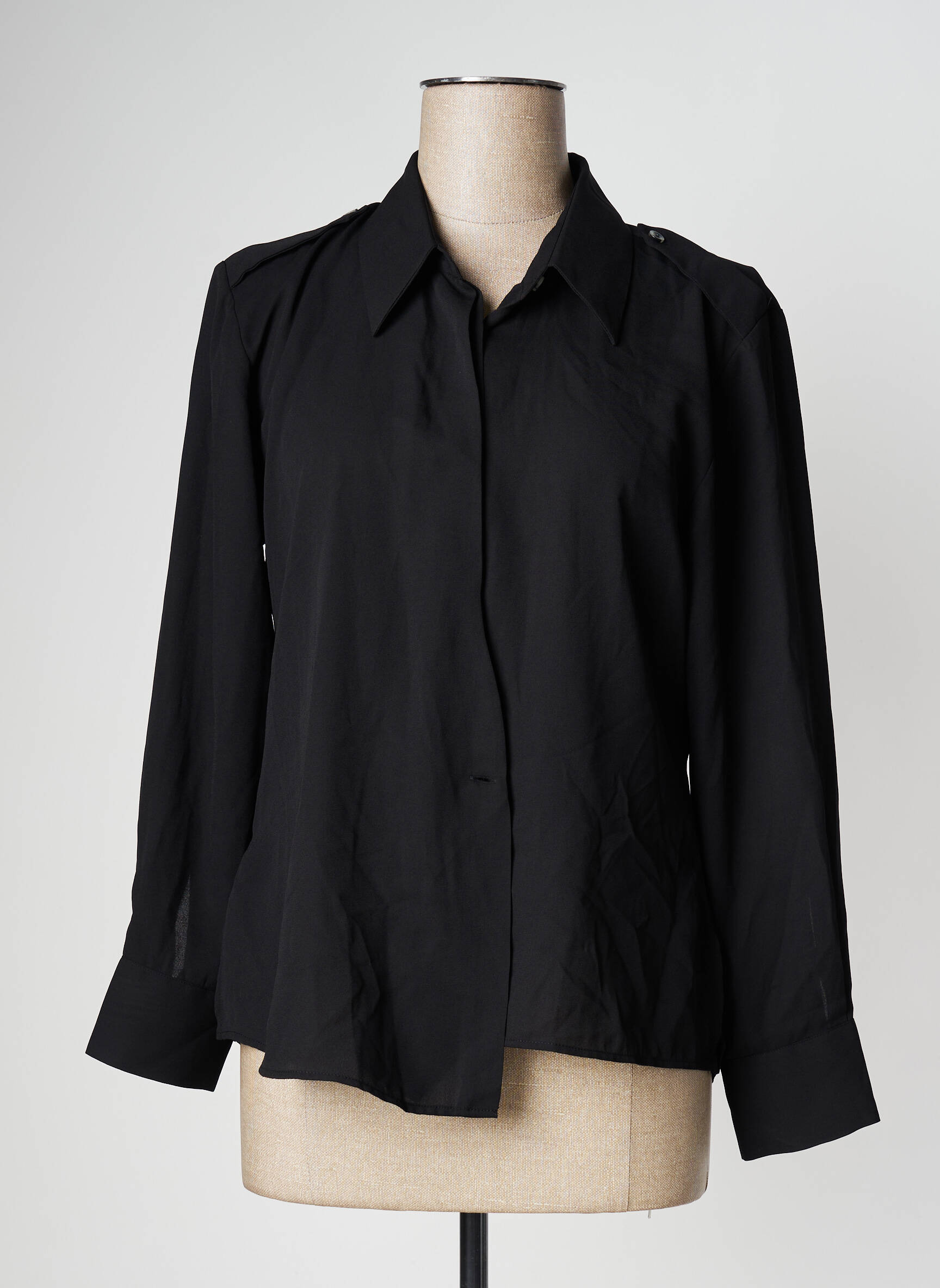 Moteriškas marškinys juodas ASTRID BLACK LABEL moteris