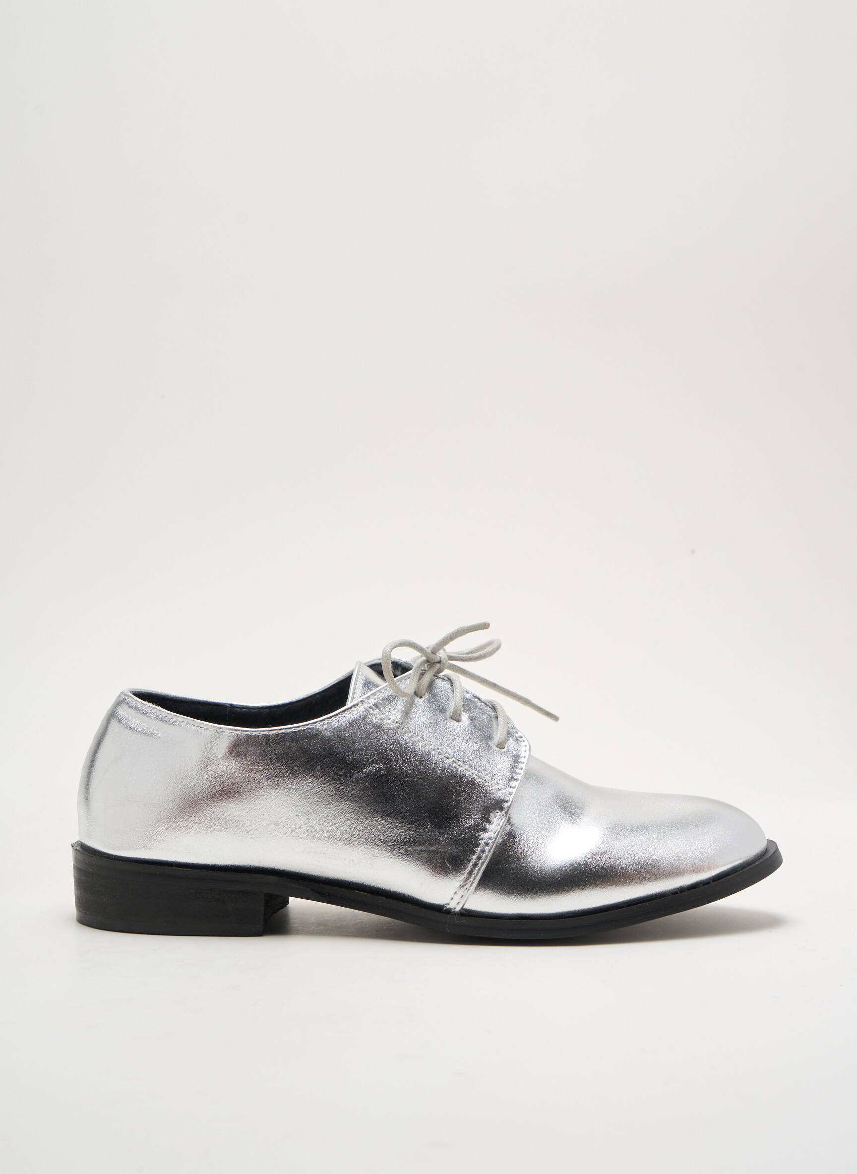 Mokasīnai lygus audinys plokščias kulnas iki 3 cm sidabrinė I LOVE SHOES moteris