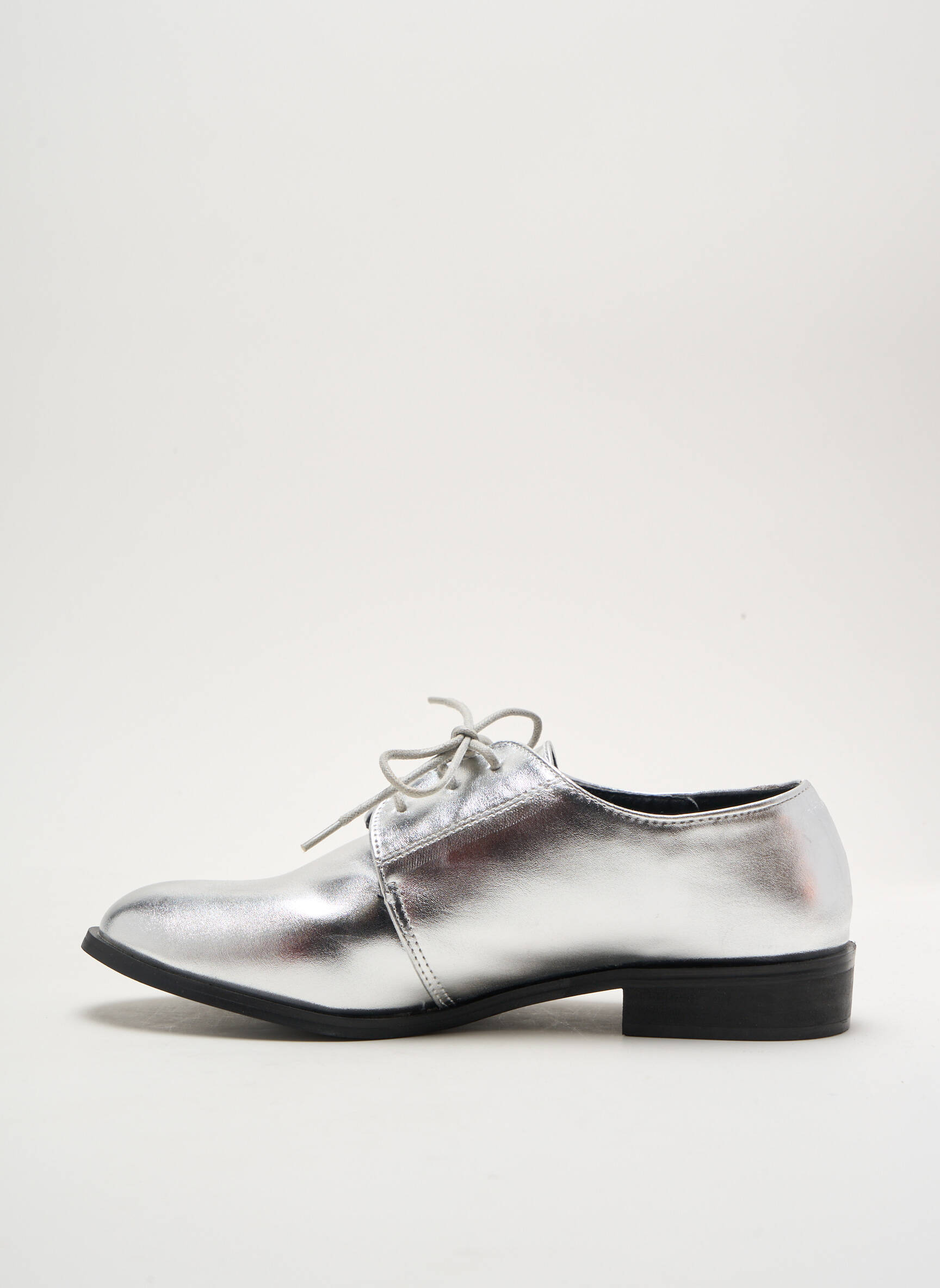 Mokasīnai lygus audinys plokščias kulnas iki 3 cm sidabrinė I LOVE SHOES moteris