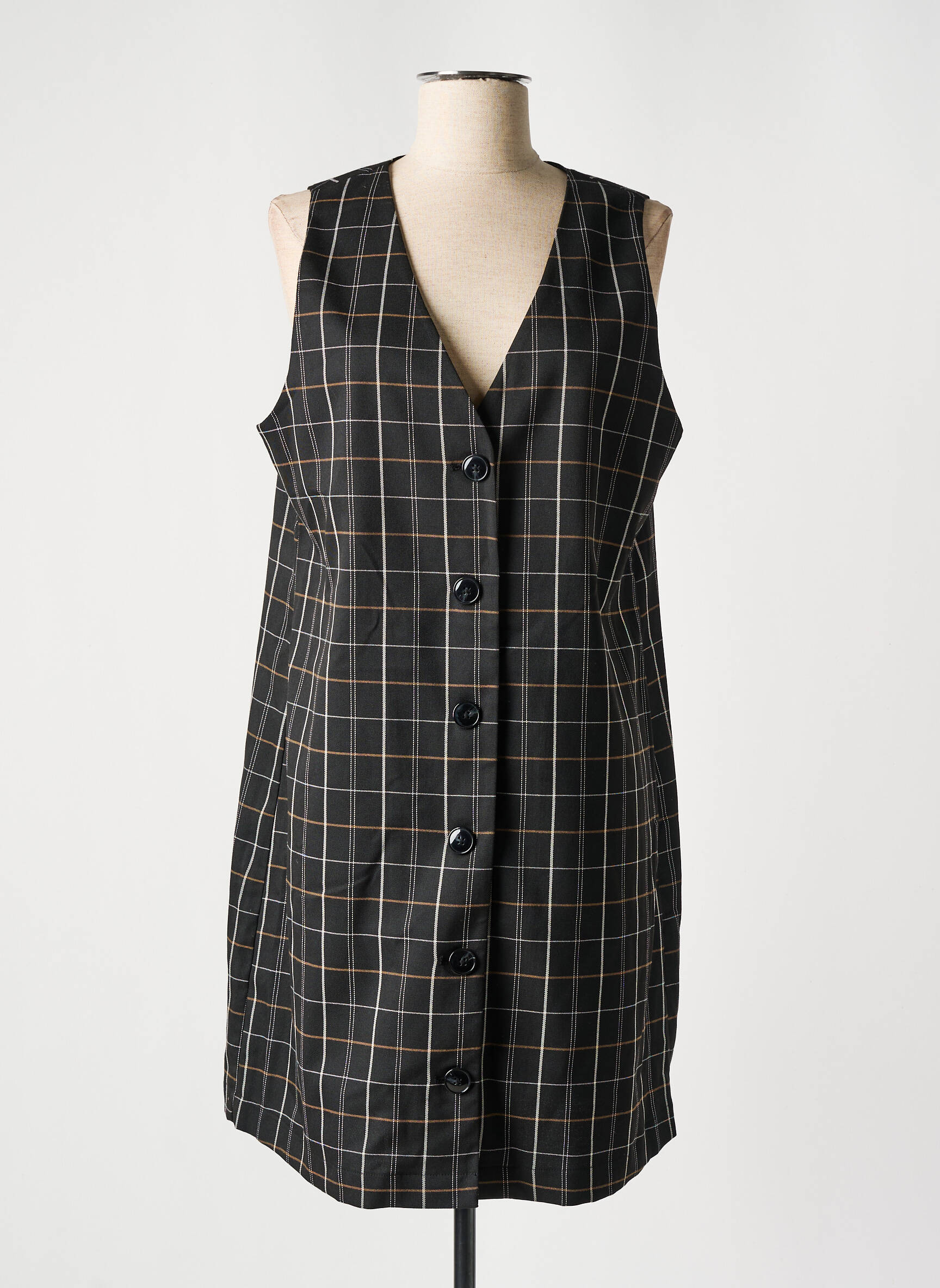 Pusilgių suknelė juodas VERO MODA moteris