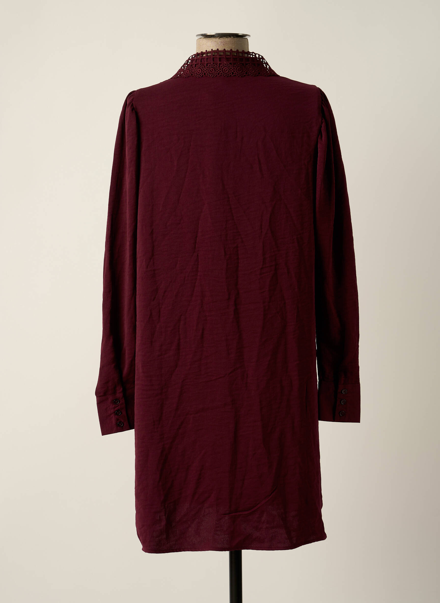 Pusilgių suknelė raudona VERO MODA moteris