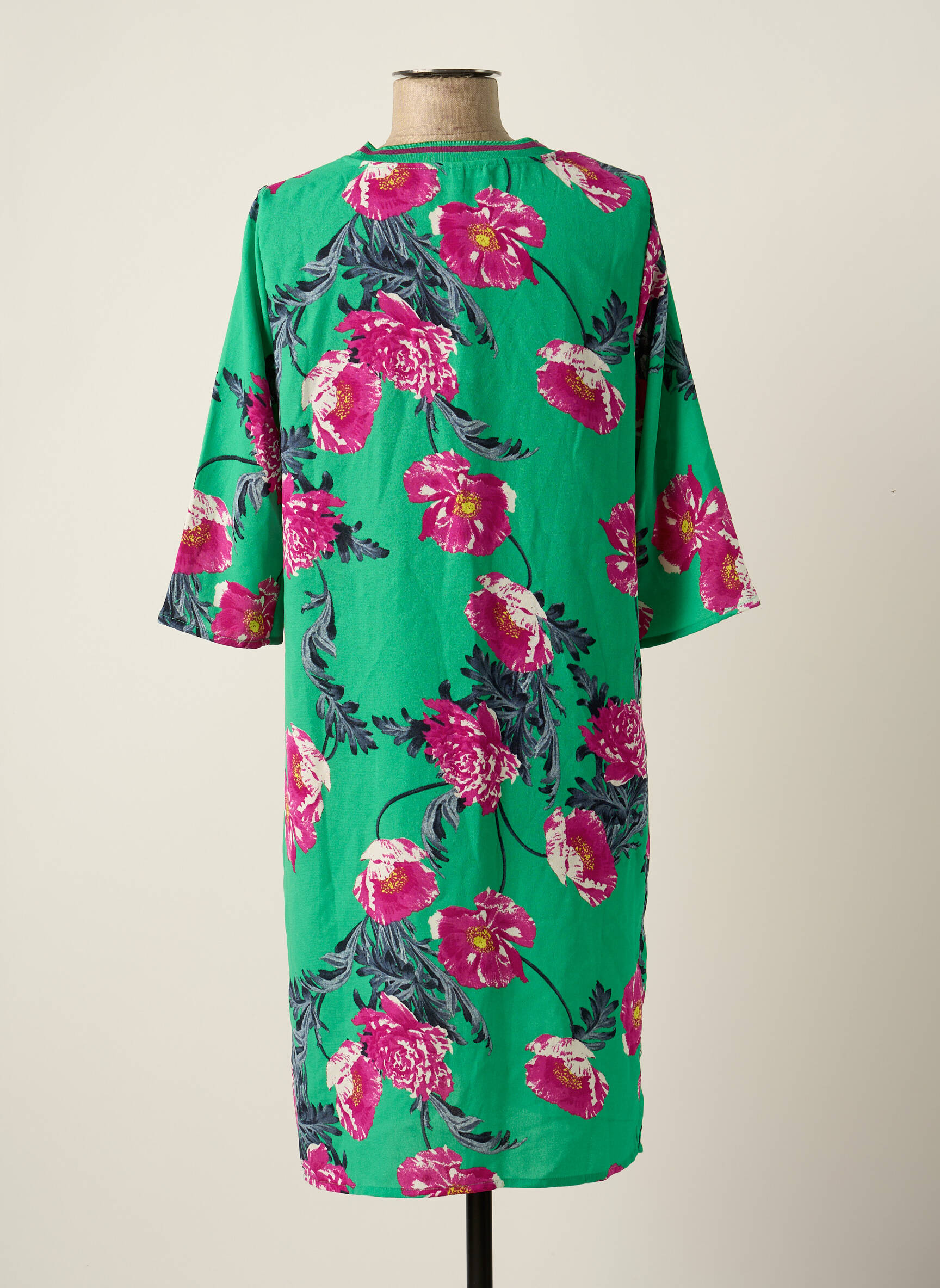 Pusilgių suknelė žalias VERO MODA moteris