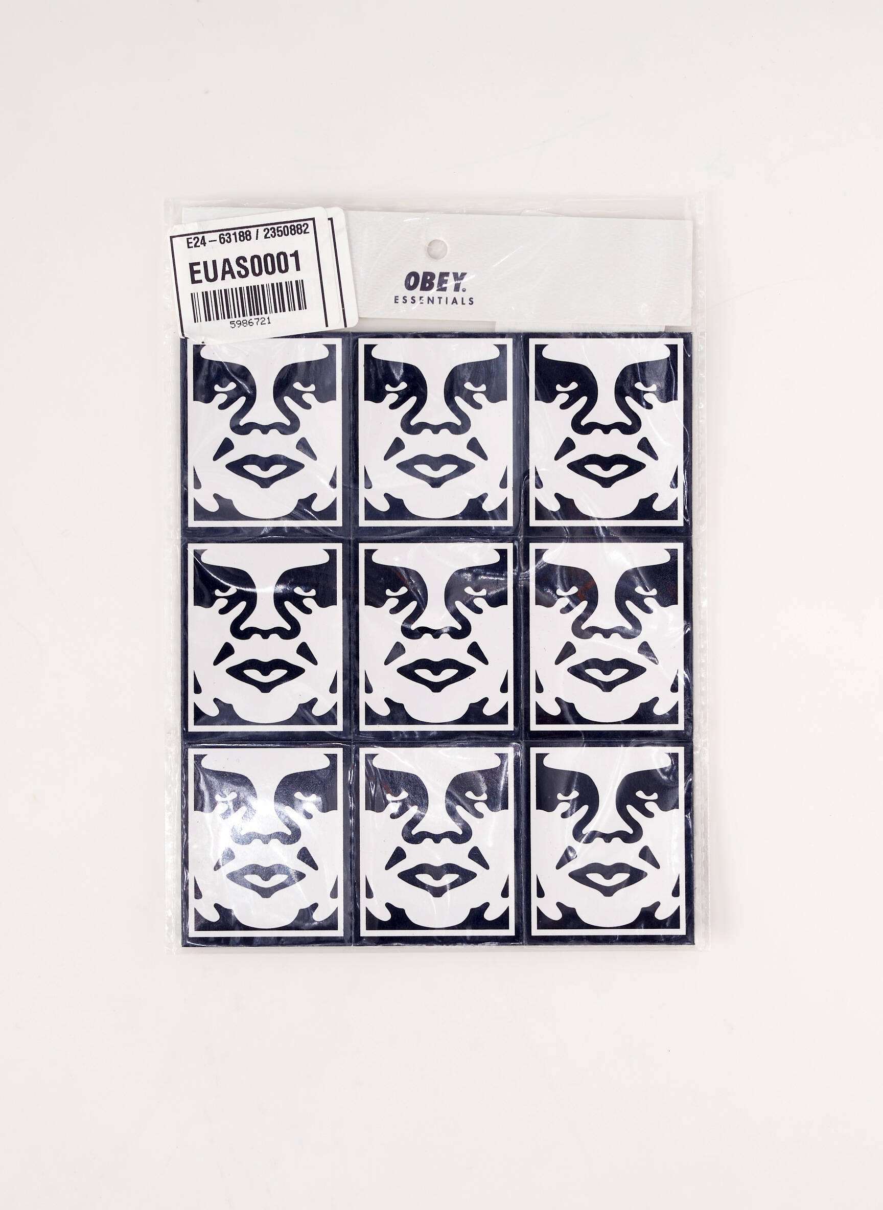 Įvairūs priedai juodas OBEY vyras