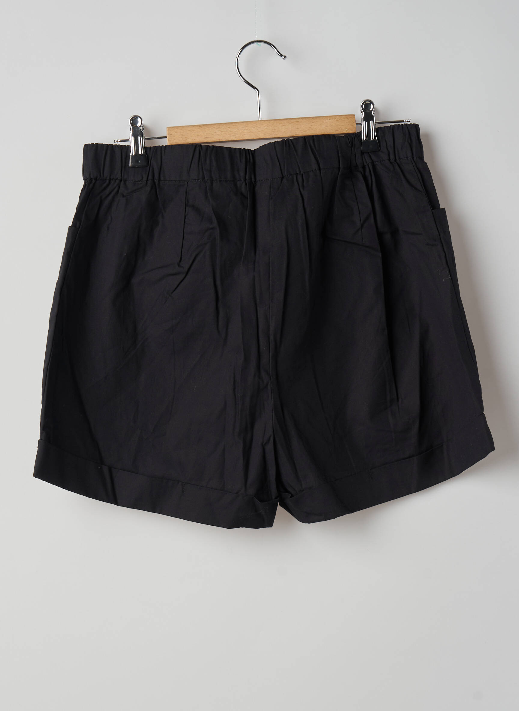 Šortas juodas VERO MODA moteris