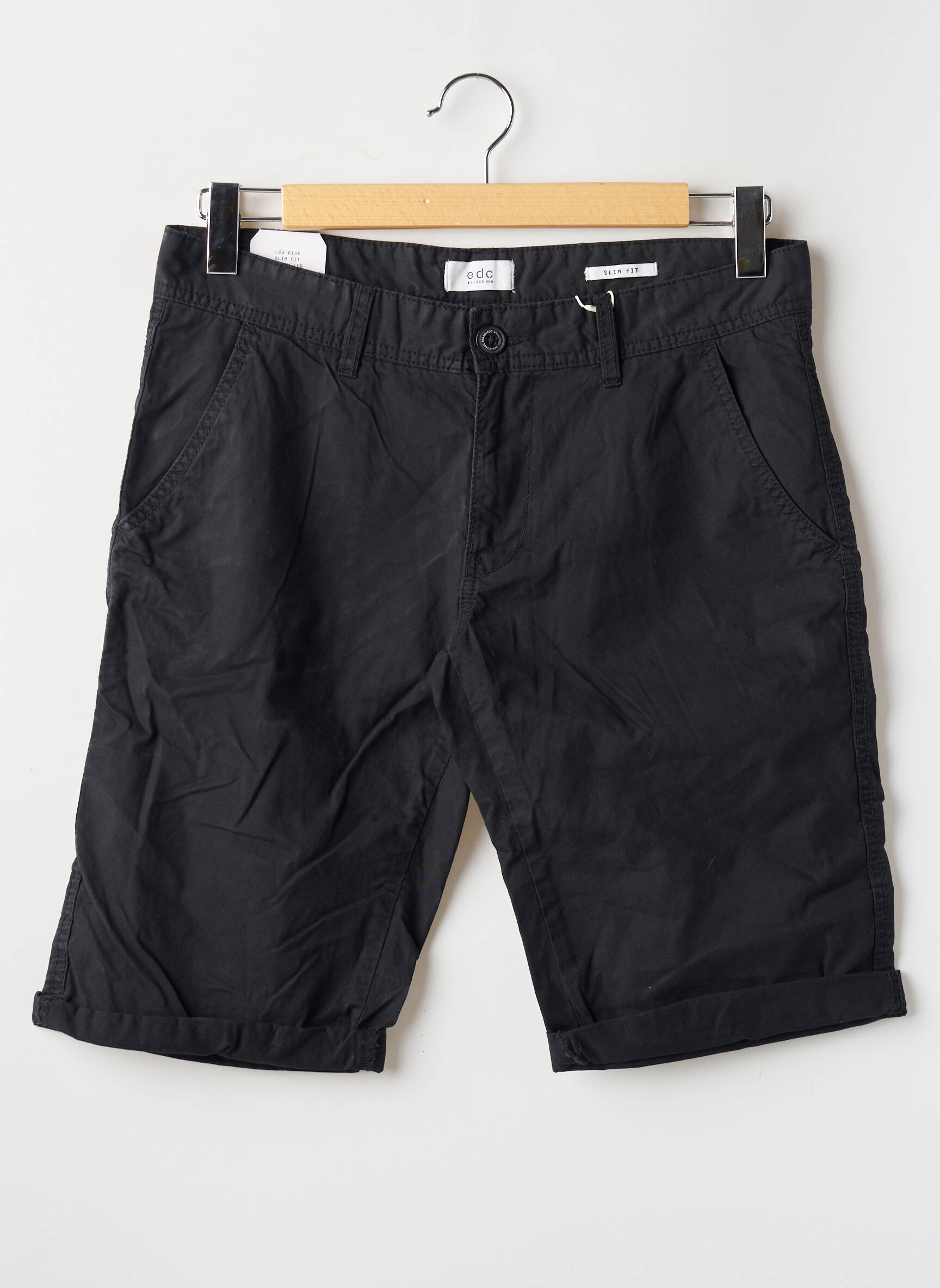 Bermudas juodas EDC vyras