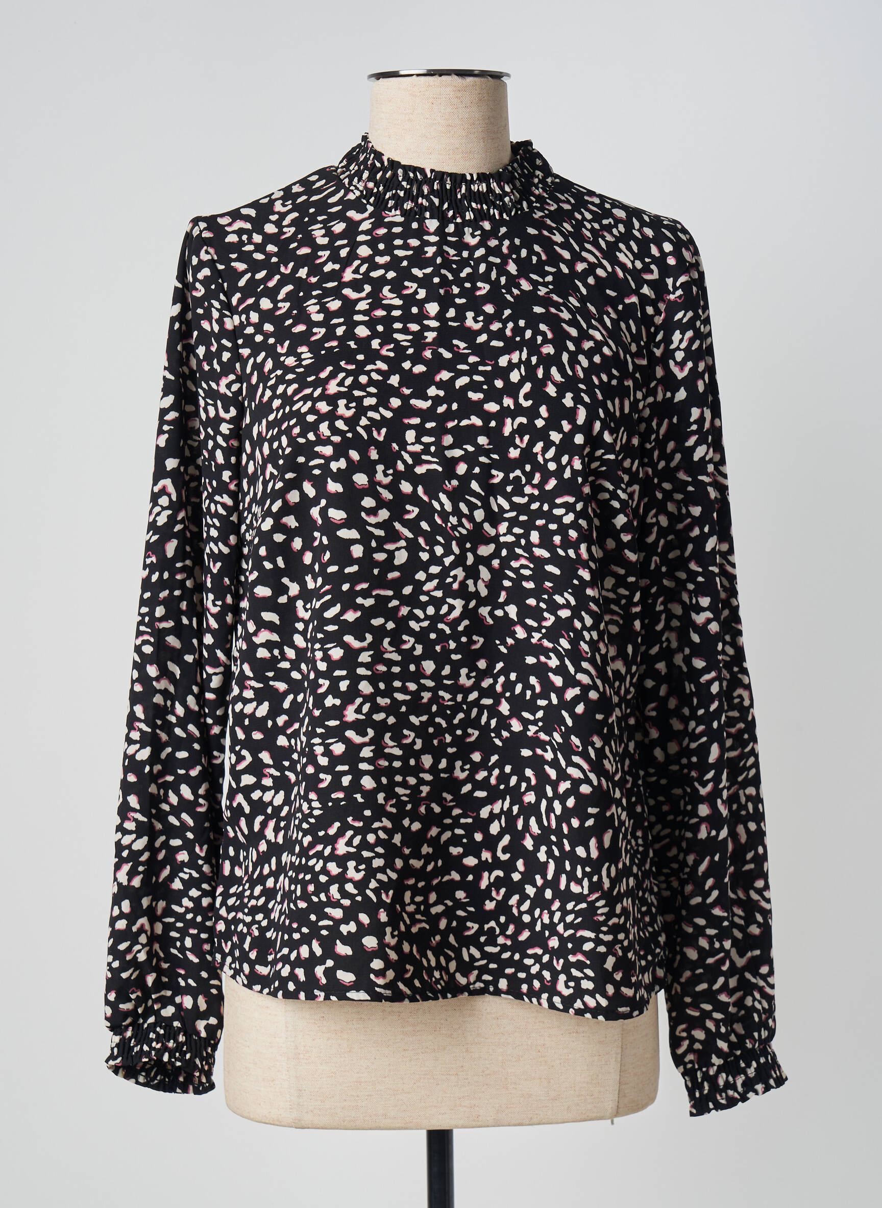 Bluzonai juodas VERO MODA moteris