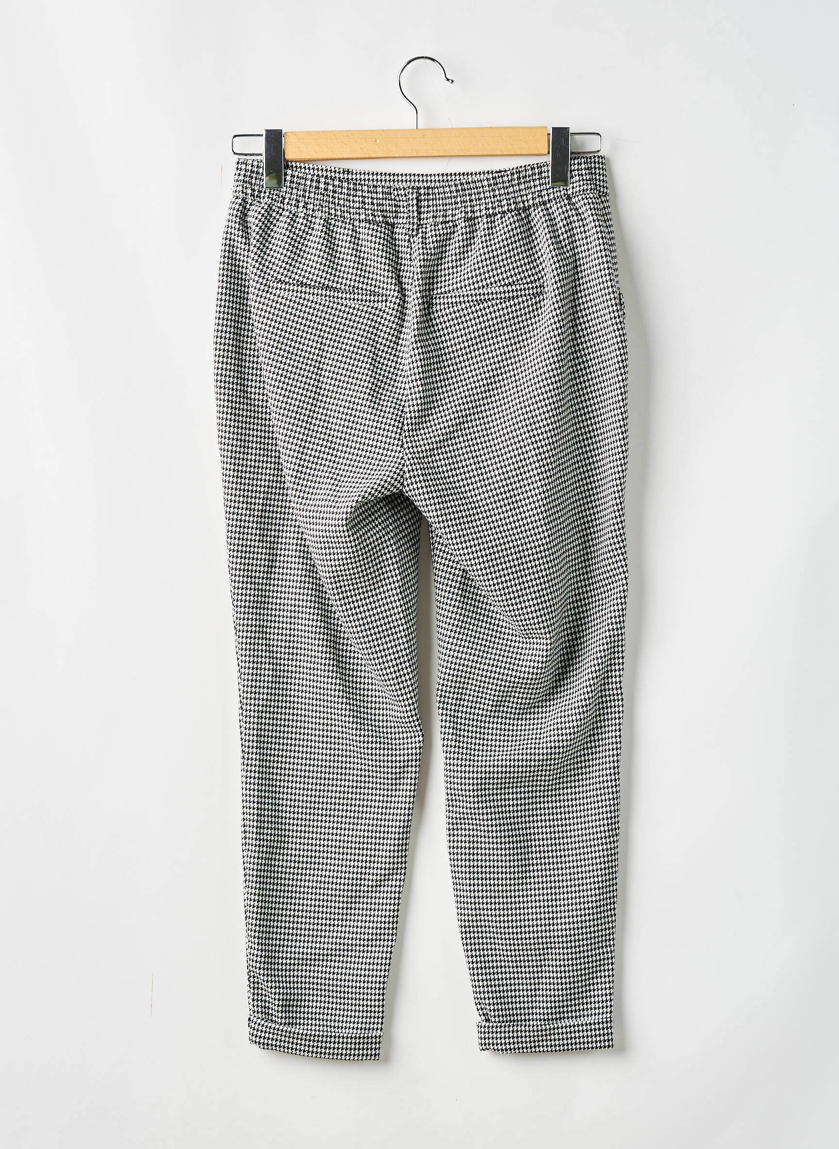 Chino kelnė juodas VERO MODA moteris