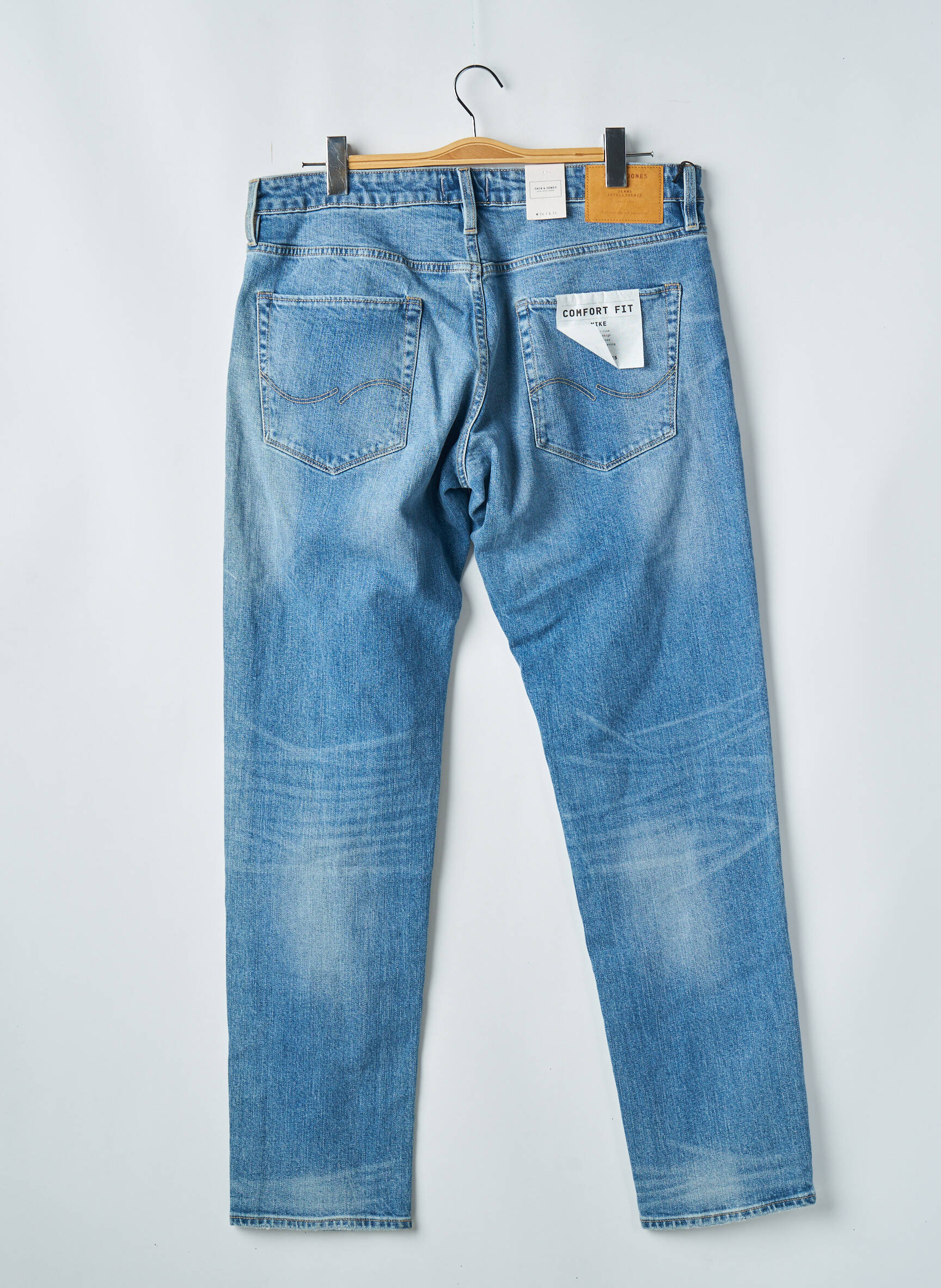 Lieknos džinsai mėlyna JACK & JONES vyras