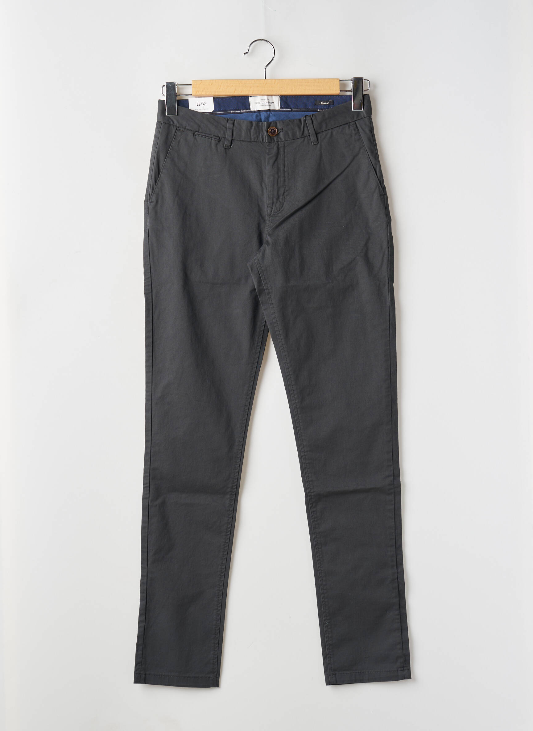 Chino kelnė popelinos audinys, kuris pasižymi lygiu ir tankiu paviršiumi. normala dydis pilka SCOTCH & SODA vyras