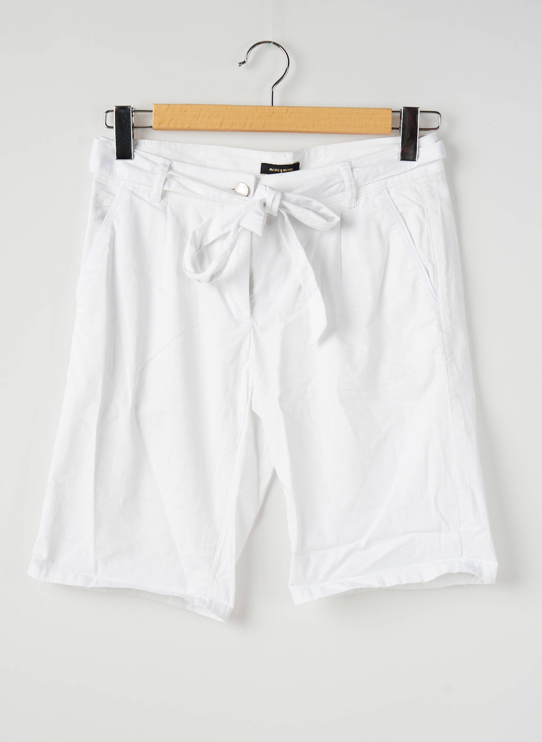 Bermudas pincetų dydis normala dydis baltas MORE & MORE moteris