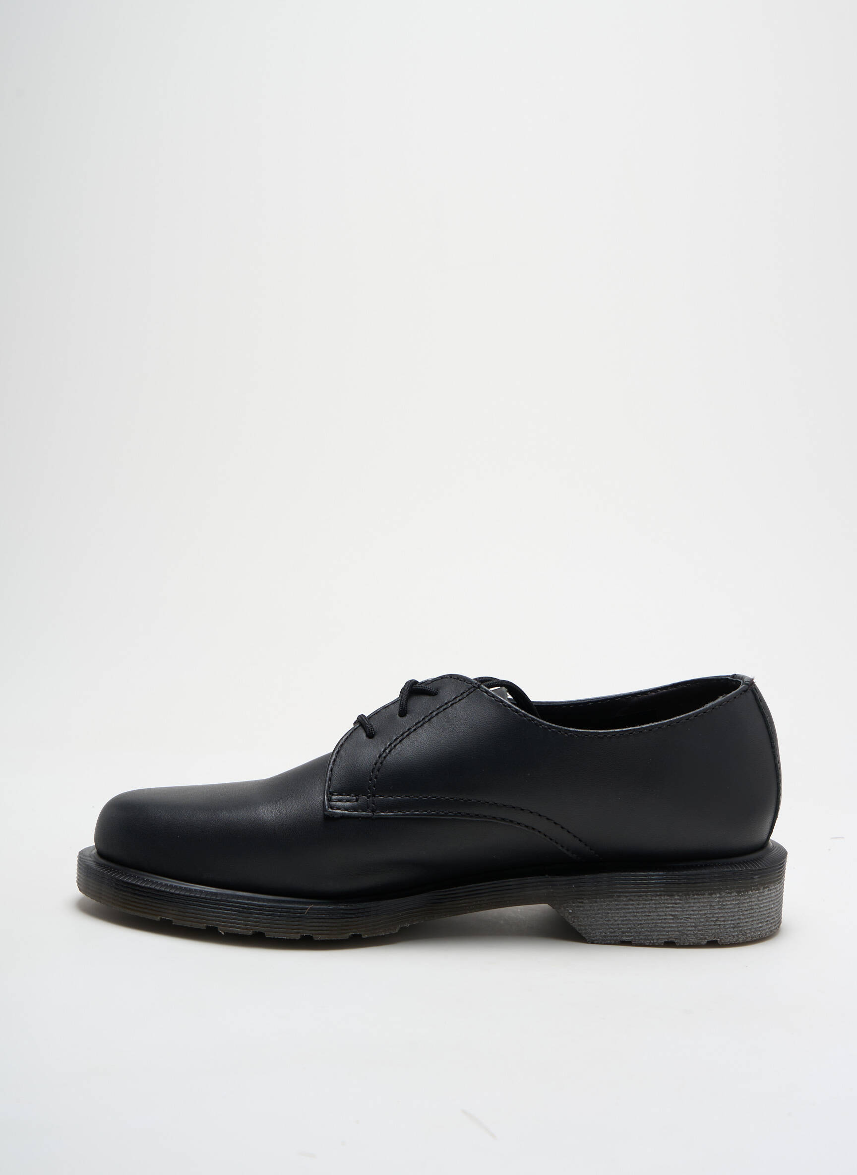 Derbiai satino audinys plokščias kulnas iki 3 cm juodas DR MARTENS moteris