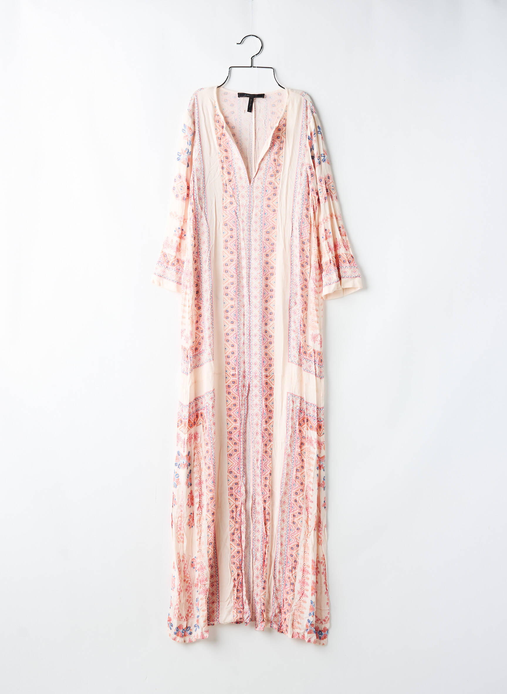 Ilga suknelė fantazijos raštas ilgos rankovės rožinė BCBGMAXAZRIA moteris