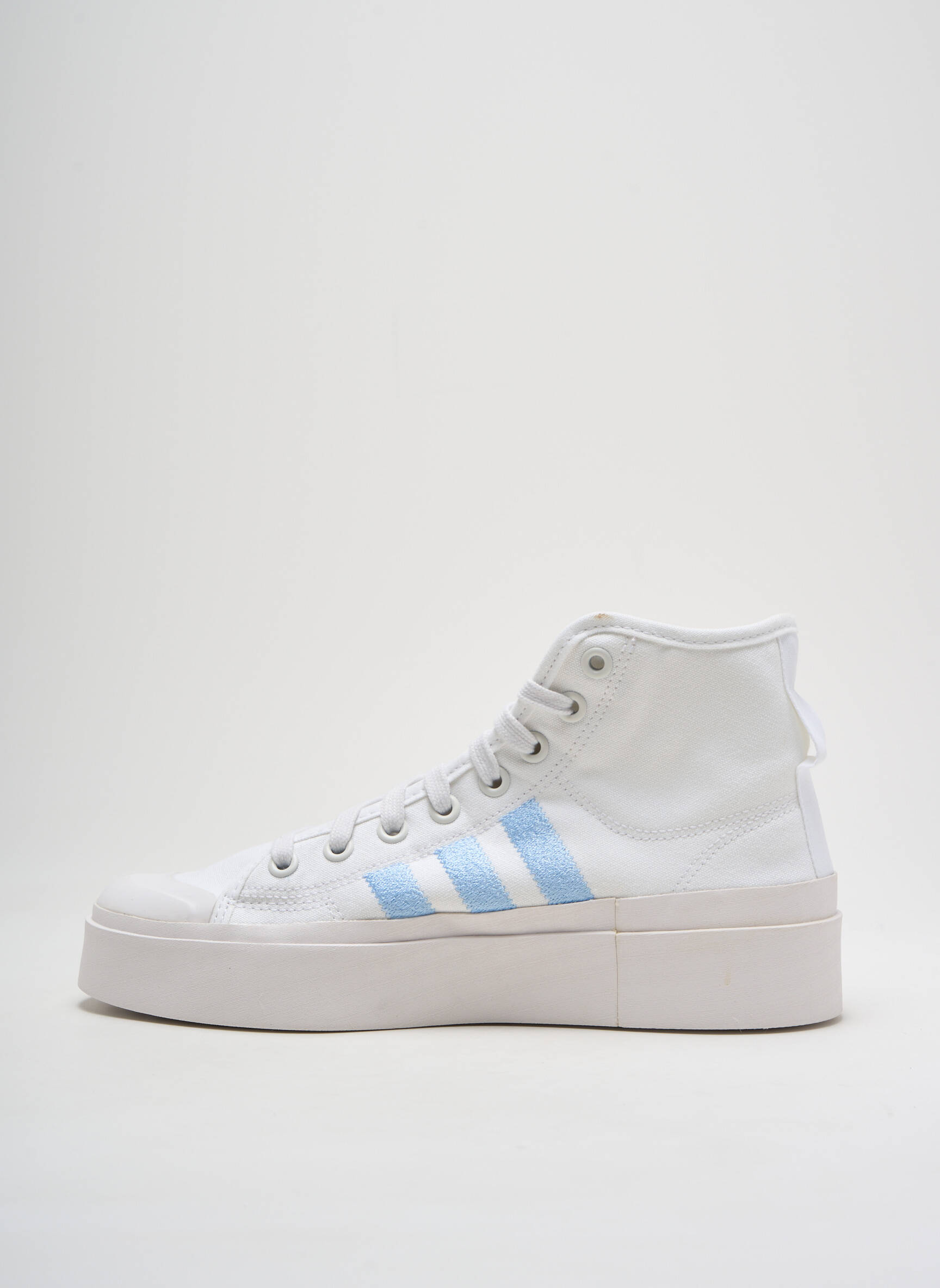 Bėgimo bateliai platforma kulnas nuo 4 iki 6 cm baltas ADIDAS moteris