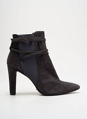 Batai/botai aštrus galas kulnas nuo 7 iki 9 cm pilka STUART WEITZMAN moteris