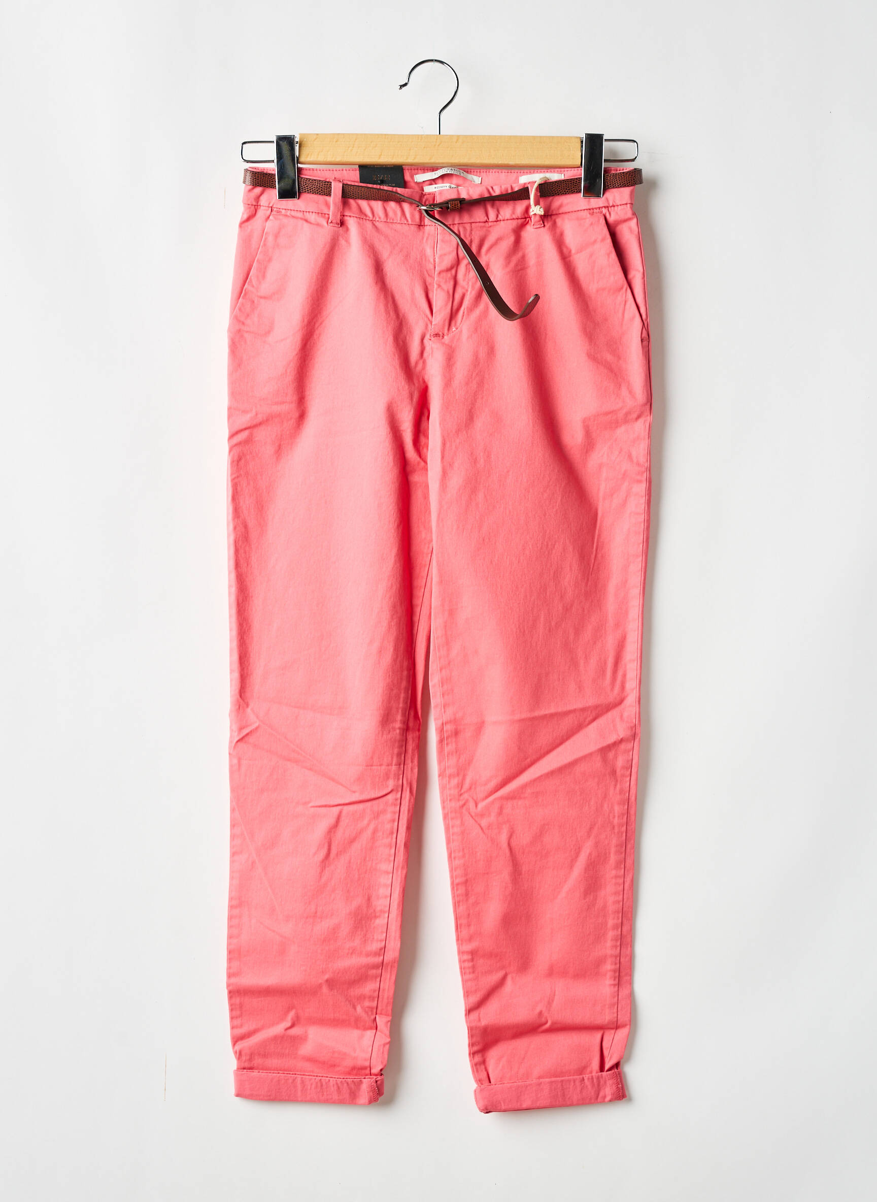 Chino kelnė popelinos audinys, kuris pasižymi lygiu ir tankiu paviršiumi. normala dydis rožinė SCOTCH & SODA moteris