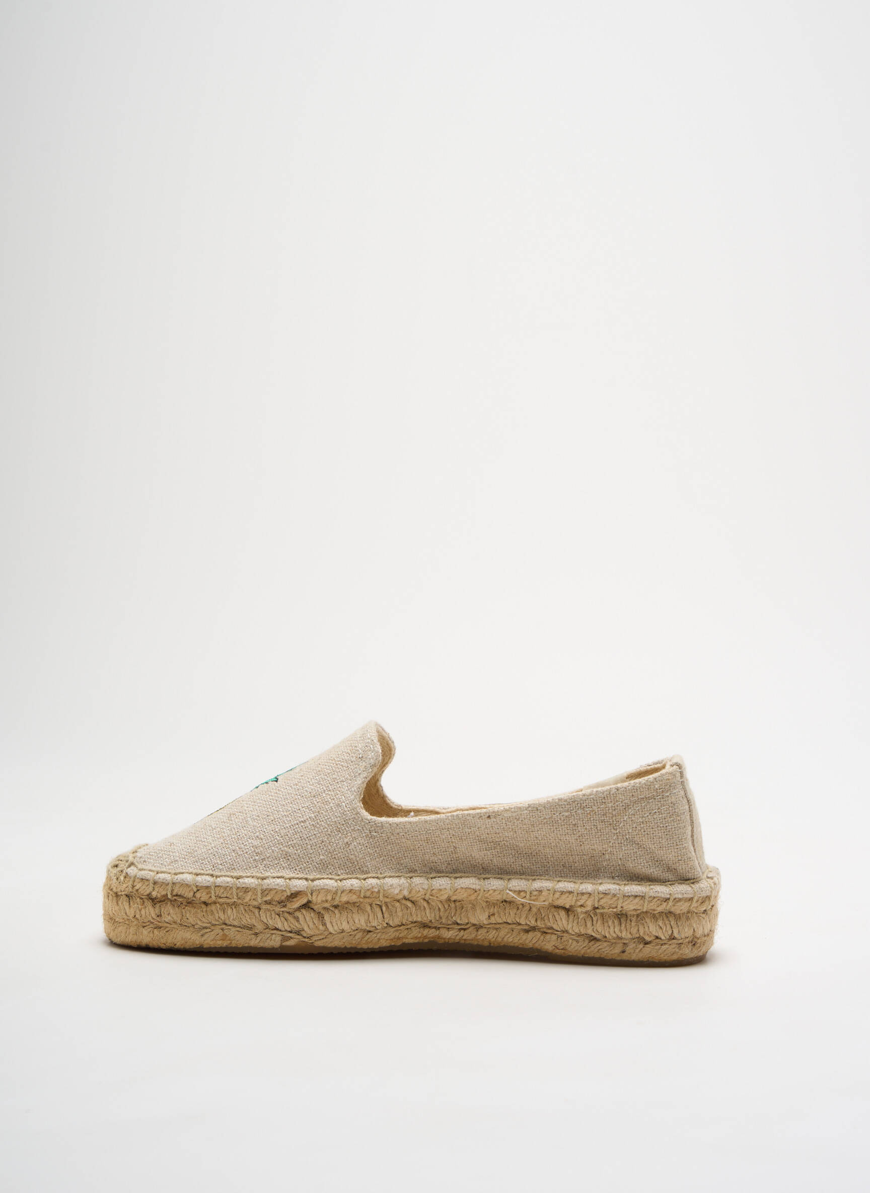 Espadrilės apvalus mygtukas plokščias kulnas iki 3 cm bežinis SOLUDOS moteris