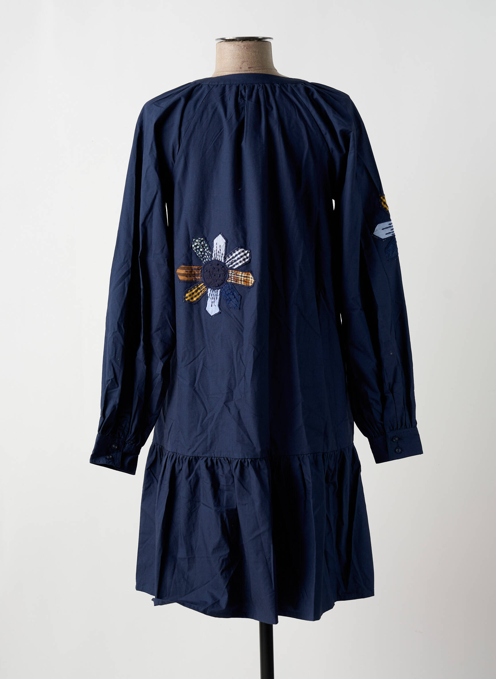 Trumpa suknelė išplatėjusi kirpimas ilgos rankovės mėlyna NUMPH moteris