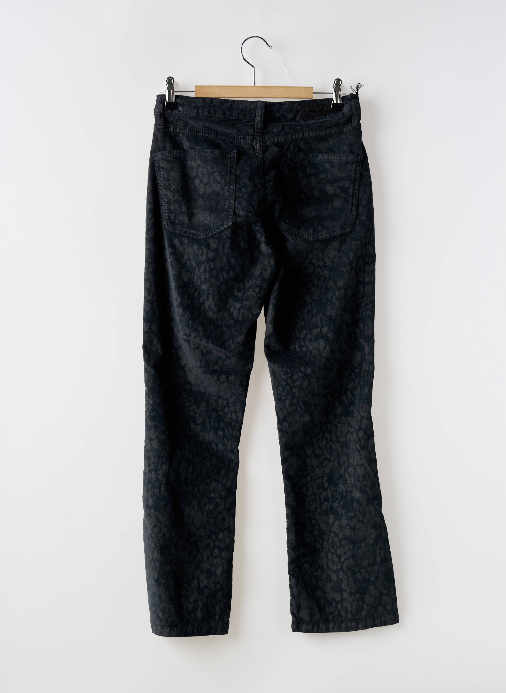 Tiesi kelnė uždarymas su užtrauktuku po mygtuku uždengimu pilka DENIM STUDIO moteris