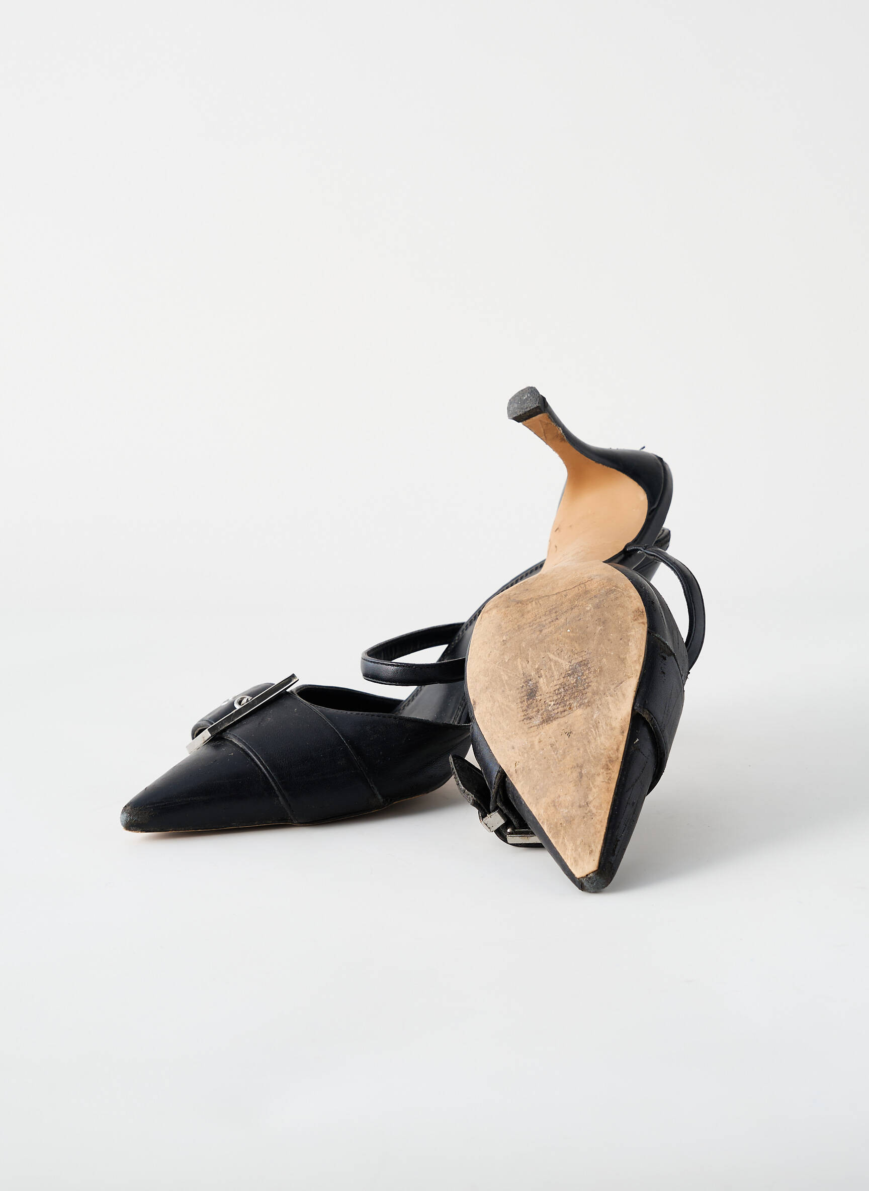 Mule/sabotai kulnas nuo 7 iki 9 cm juodas NA-KD moteris