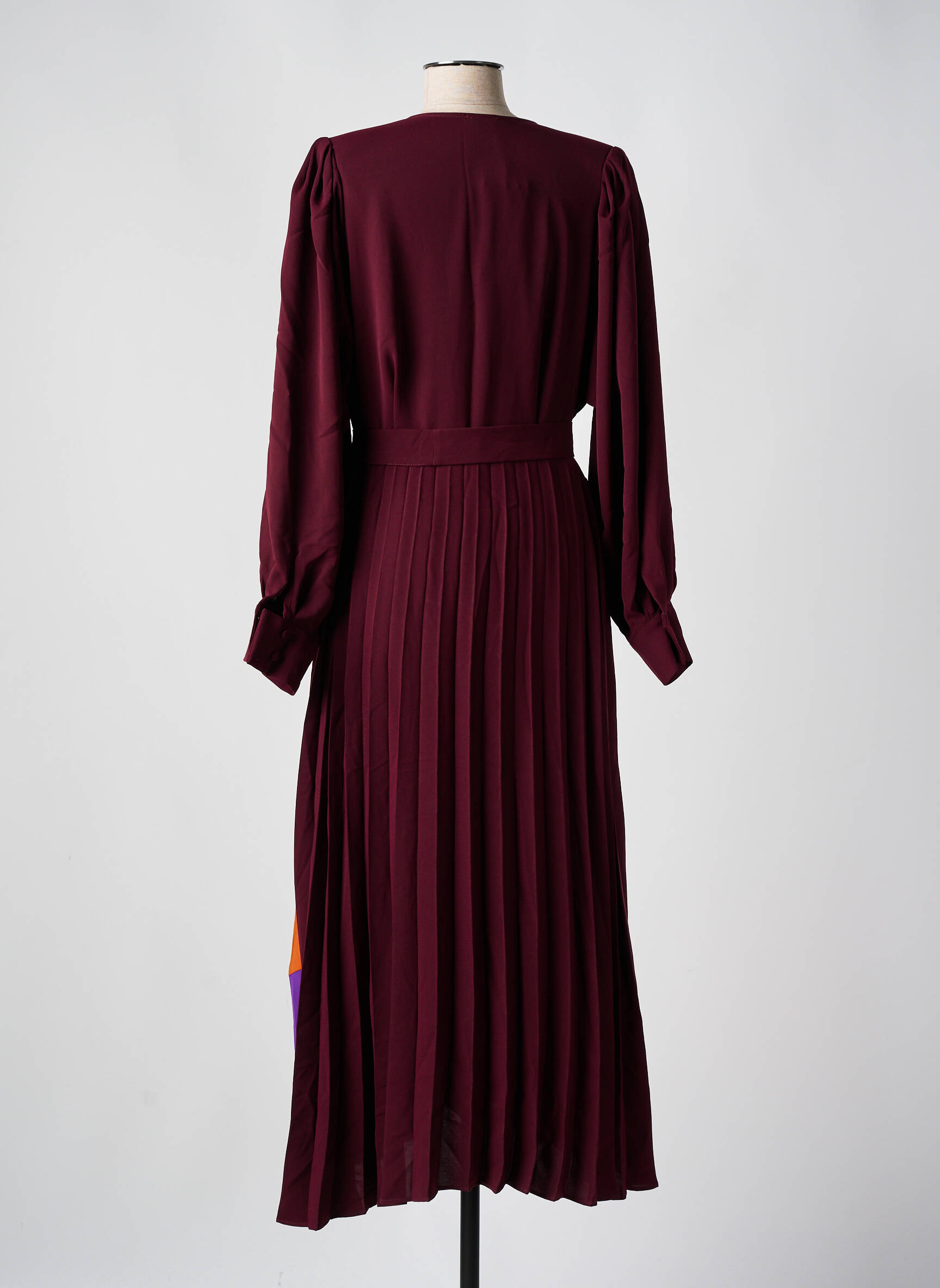 Ilga suknelė ilgos rankovės ilgos rankovės violetinis MAT FASHION moteris