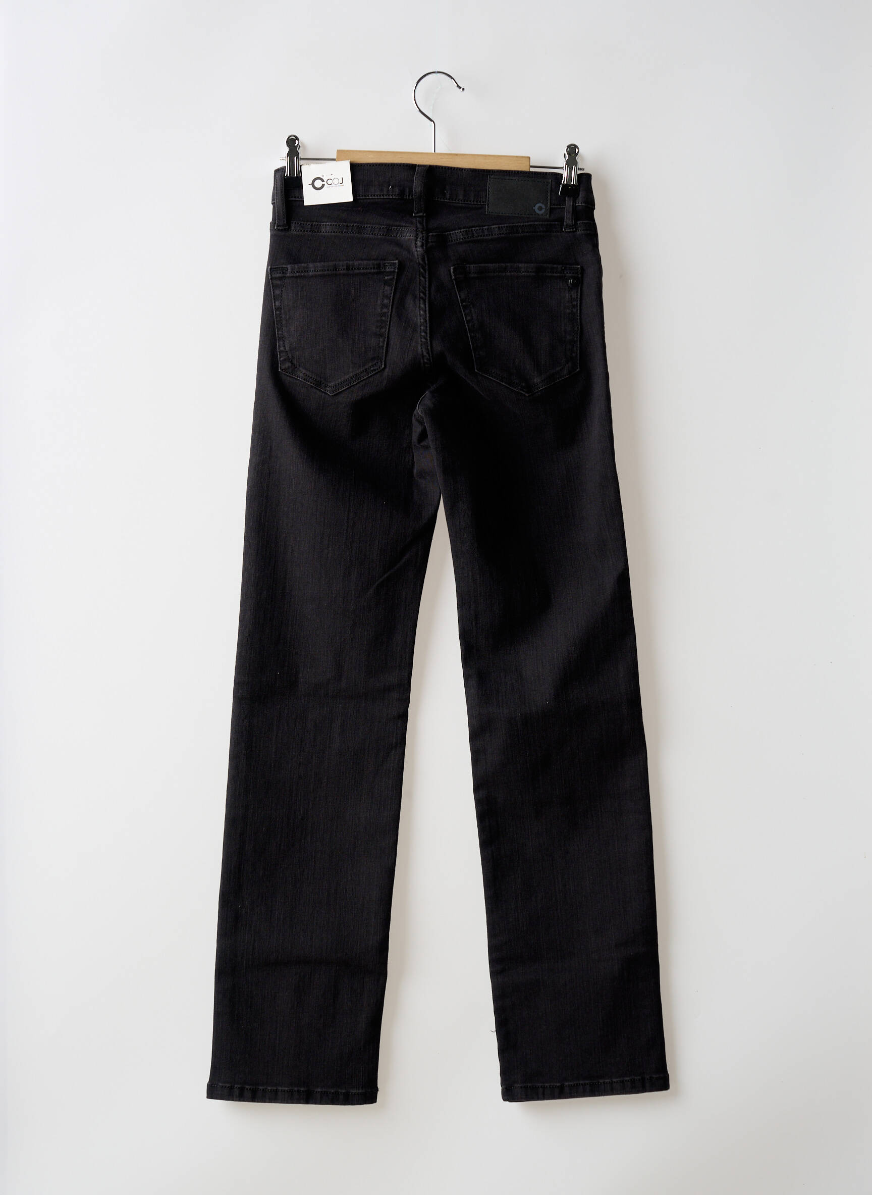 Lieknos džinsai brutinis audimas normala dydis juodas CUP OF JOE DENIM moteris