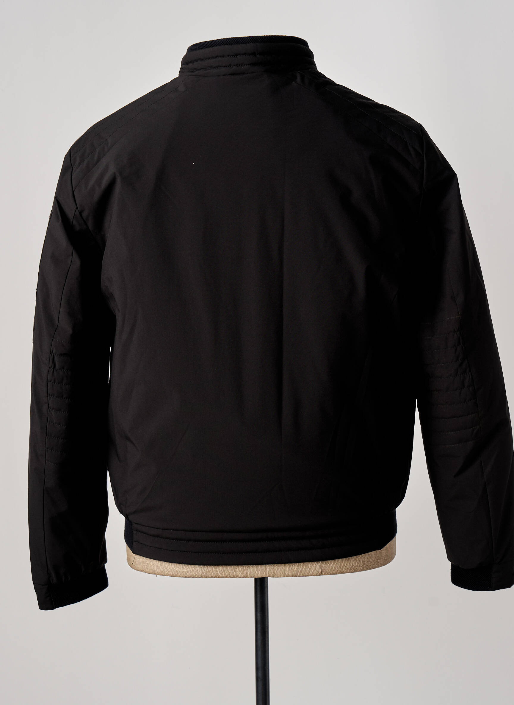 Pūkinė striukė ilgos rankovės be gobtuvų juodas S4 JACKETS vyras