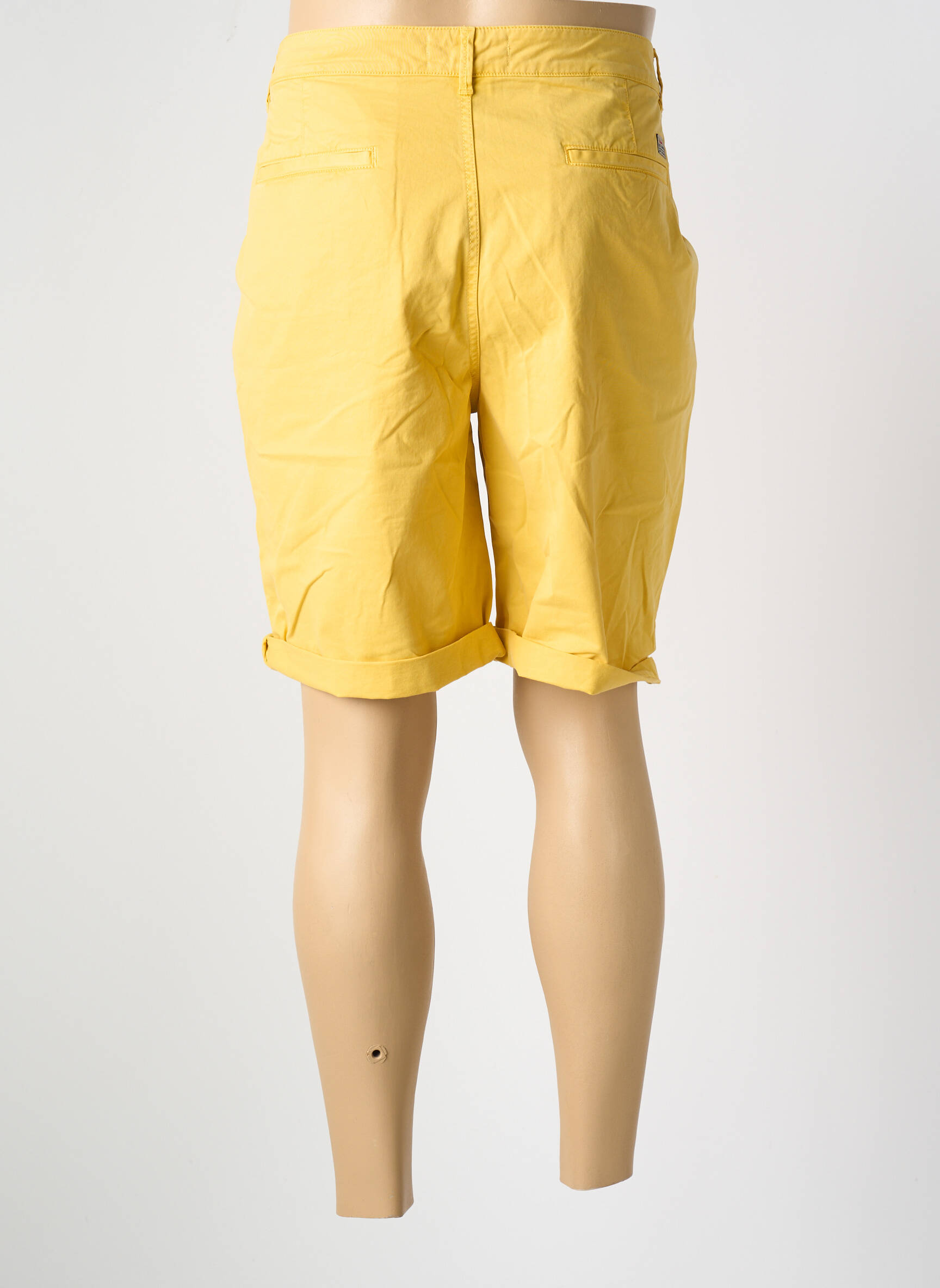 Bermudas tamprumas normala dydis geltona LEE COOPER vyras