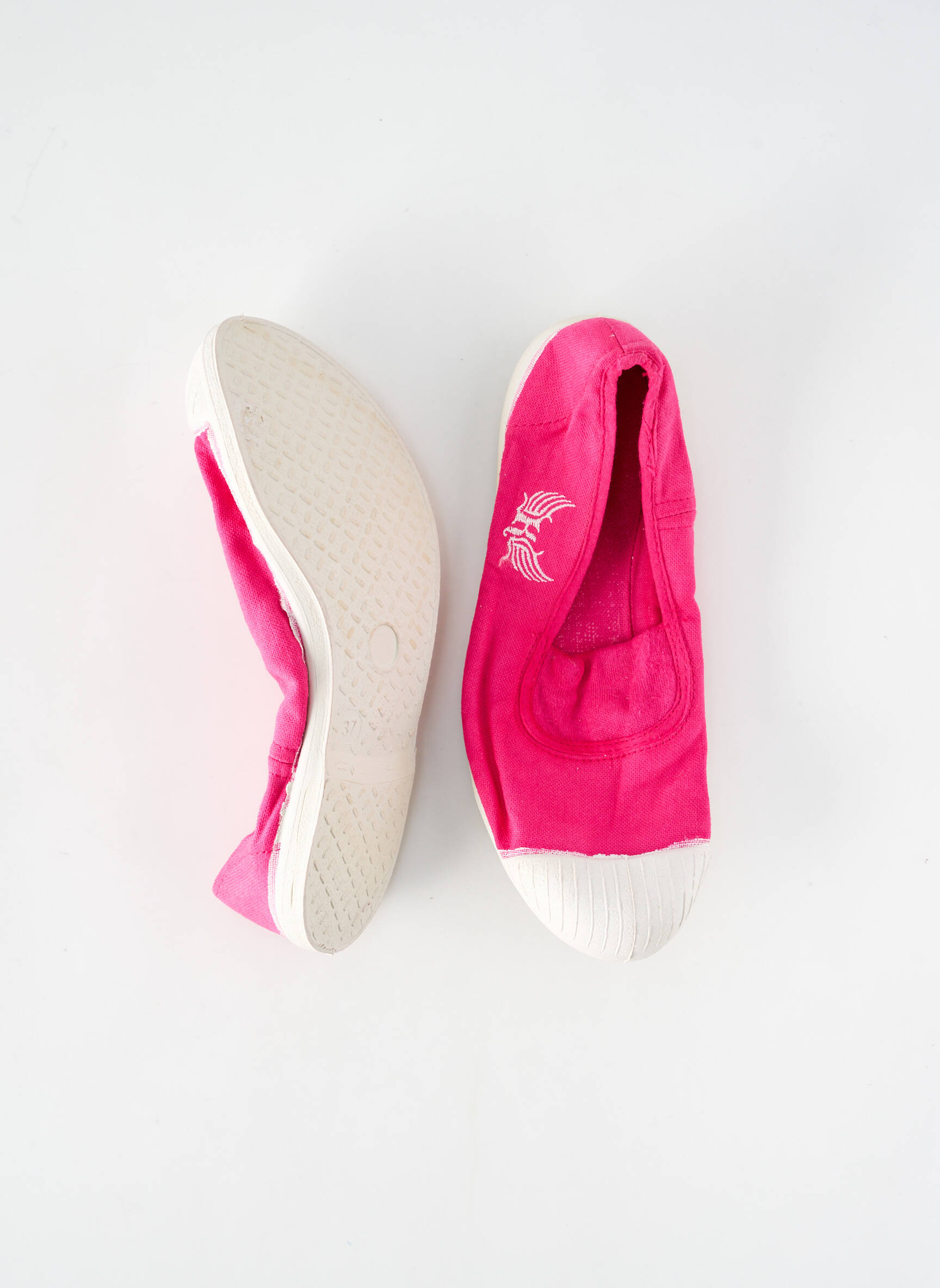 Slip-on batai apvalus mygtukas plokščias kulnas iki 3 cm rožinė KAPORAL moteris