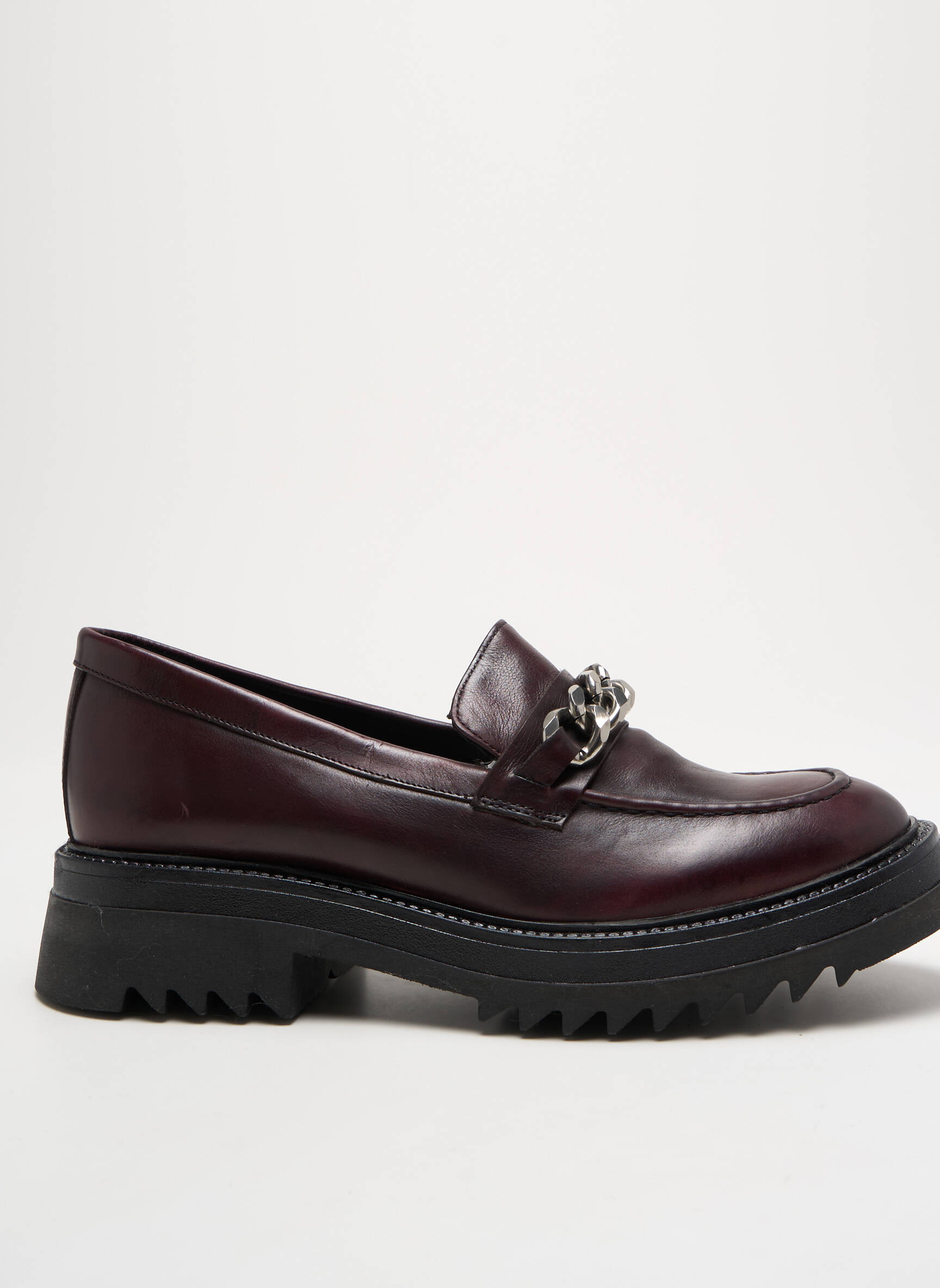 Mokasīnai satino audinys kulnas nuo 4 iki 6 cm violetinis REGARD moteris