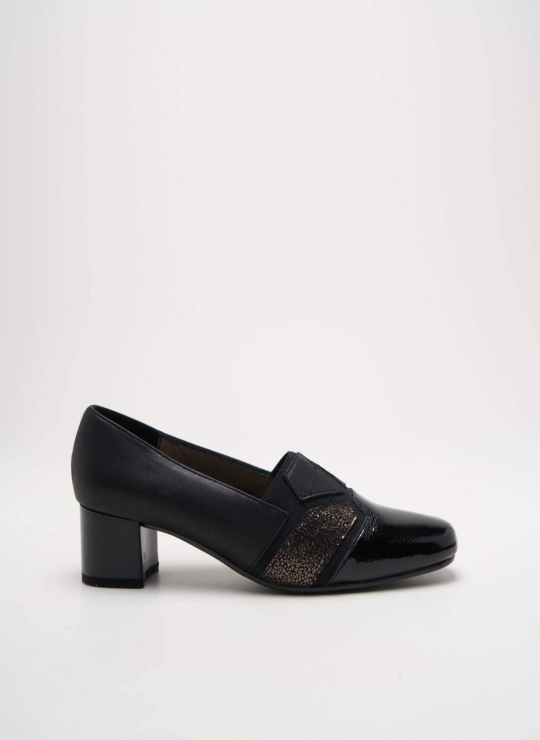Mokasīnai lygus medžiaga kulnas nuo 4 iki 6 cm juodas PEDI GIRL moteris