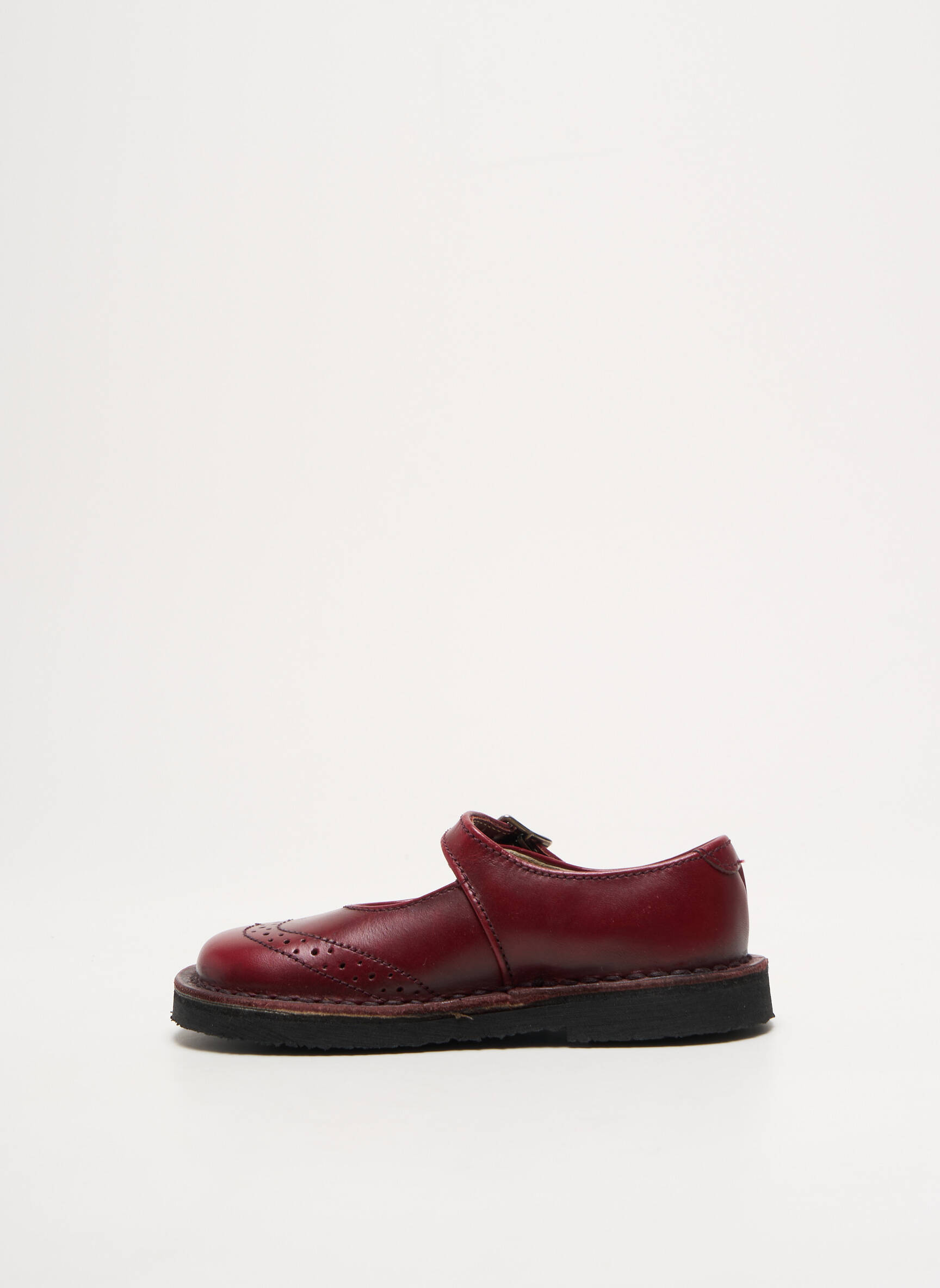 Balerinos lygus medžiaga apvalus mygtukas raudona START RITE SHOES mergina
