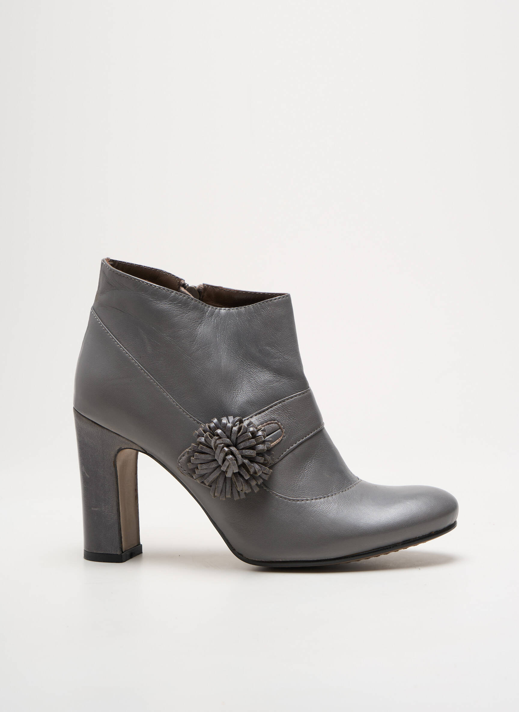 Batai/botai lygus medžiaga kulnas nuo 7 iki 9 cm pilka ROSEMETAL moteris