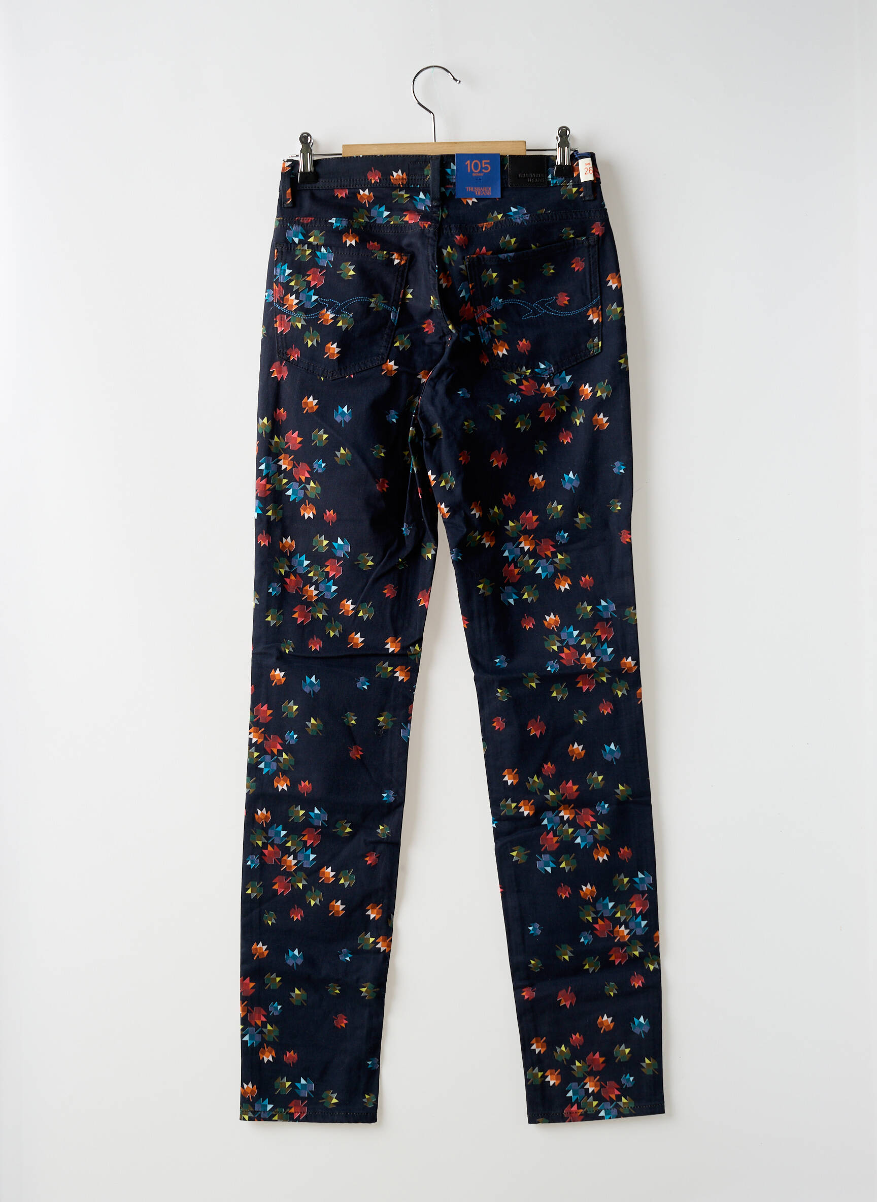 Lieknos kelnės popelinos audinys, kuris pasižymi lygiu ir tankiu paviršiumi. normala dydis mėlyna TRUSSARDI JEANS moteris