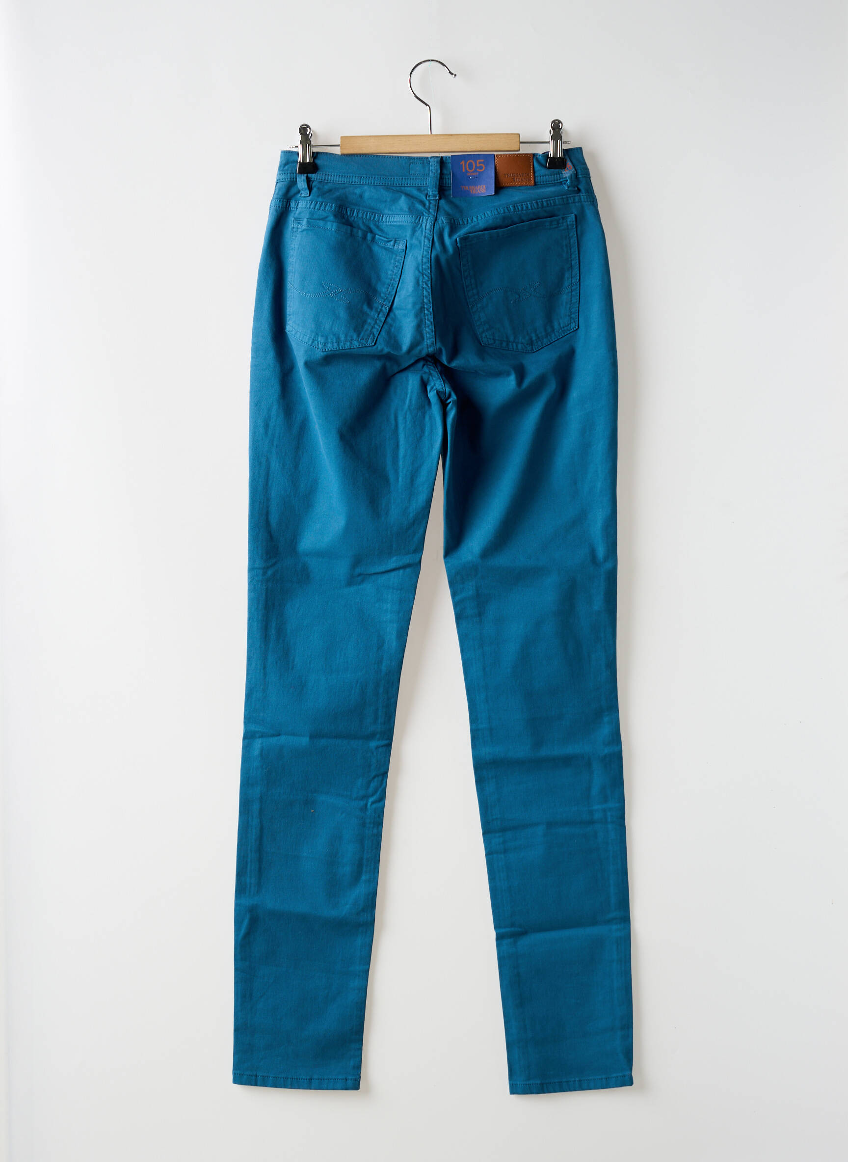 Lieknos kelnės popelinos audinys, kuris pasižymi lygiu ir tankiu paviršiumi. normala dydis mėlyna TRUSSARDI JEANS moteris