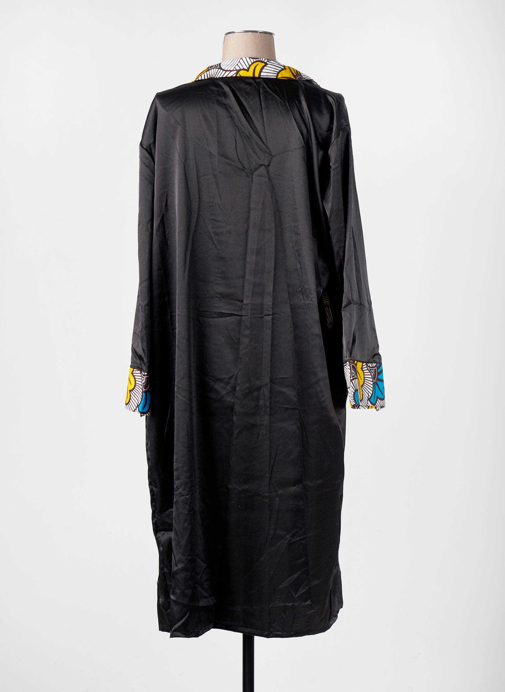 Kimono striukė col v juodas NIKA moteris