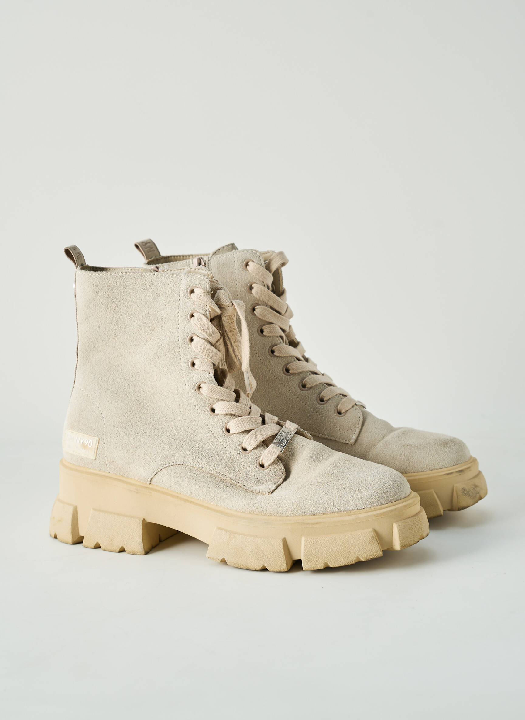 Batai/botai nubuko audinys kulnas nuo 4 iki 6 cm pilka STEVE MADDEN moteris