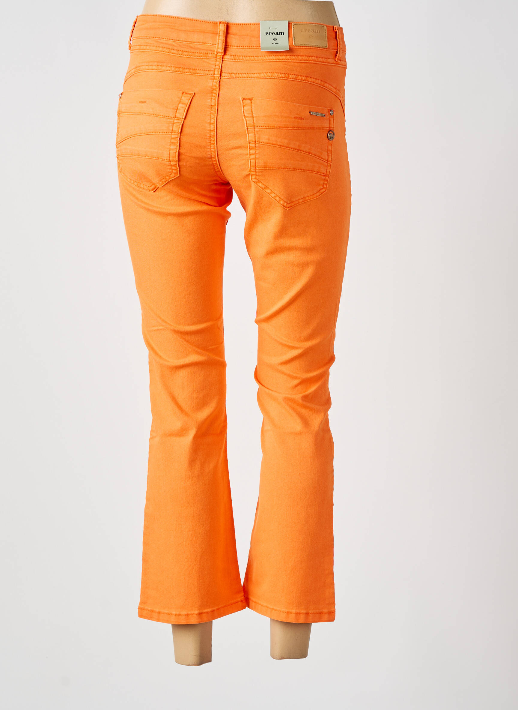 Bootcut džinsai normala dydis normala dydis oranžinė CREAM moteris