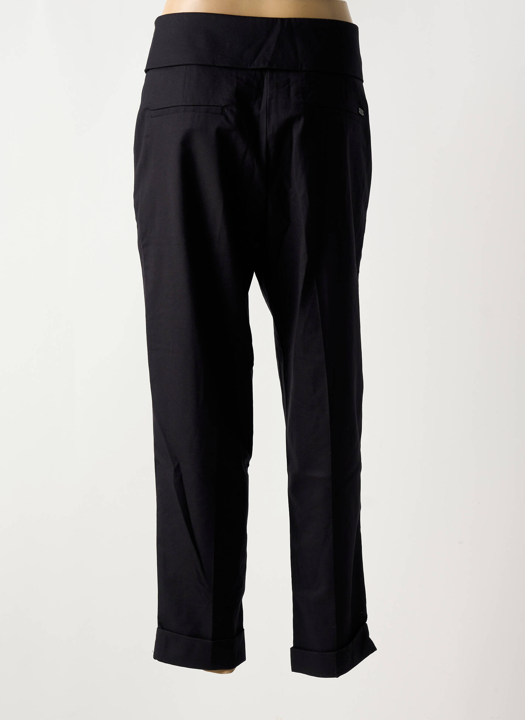 Chino kelnė popelinos audinys, kuris pasižymi lygiu ir tankiu paviršiumi. aukšta talija juodas SCOTCH & SODA moteris